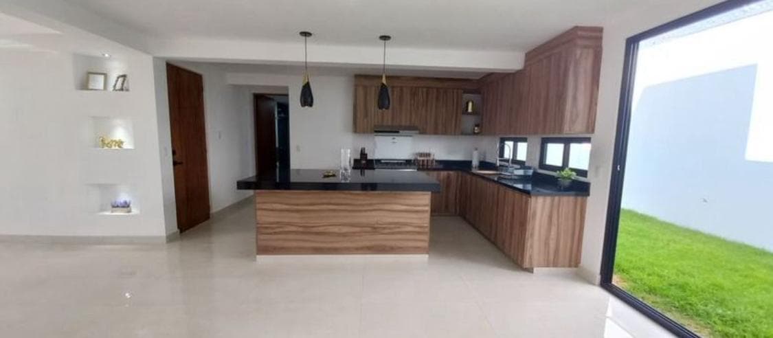 House for Sale in San Diego de los Padres, Otzacatipan, Toluca