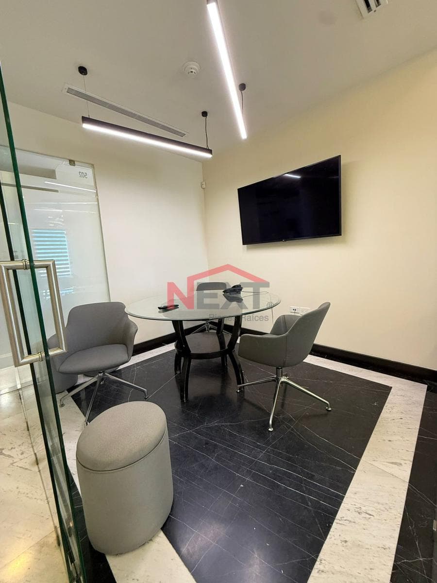 EXECUTIVE OFFICE FOR RENT IN COLOSSUS