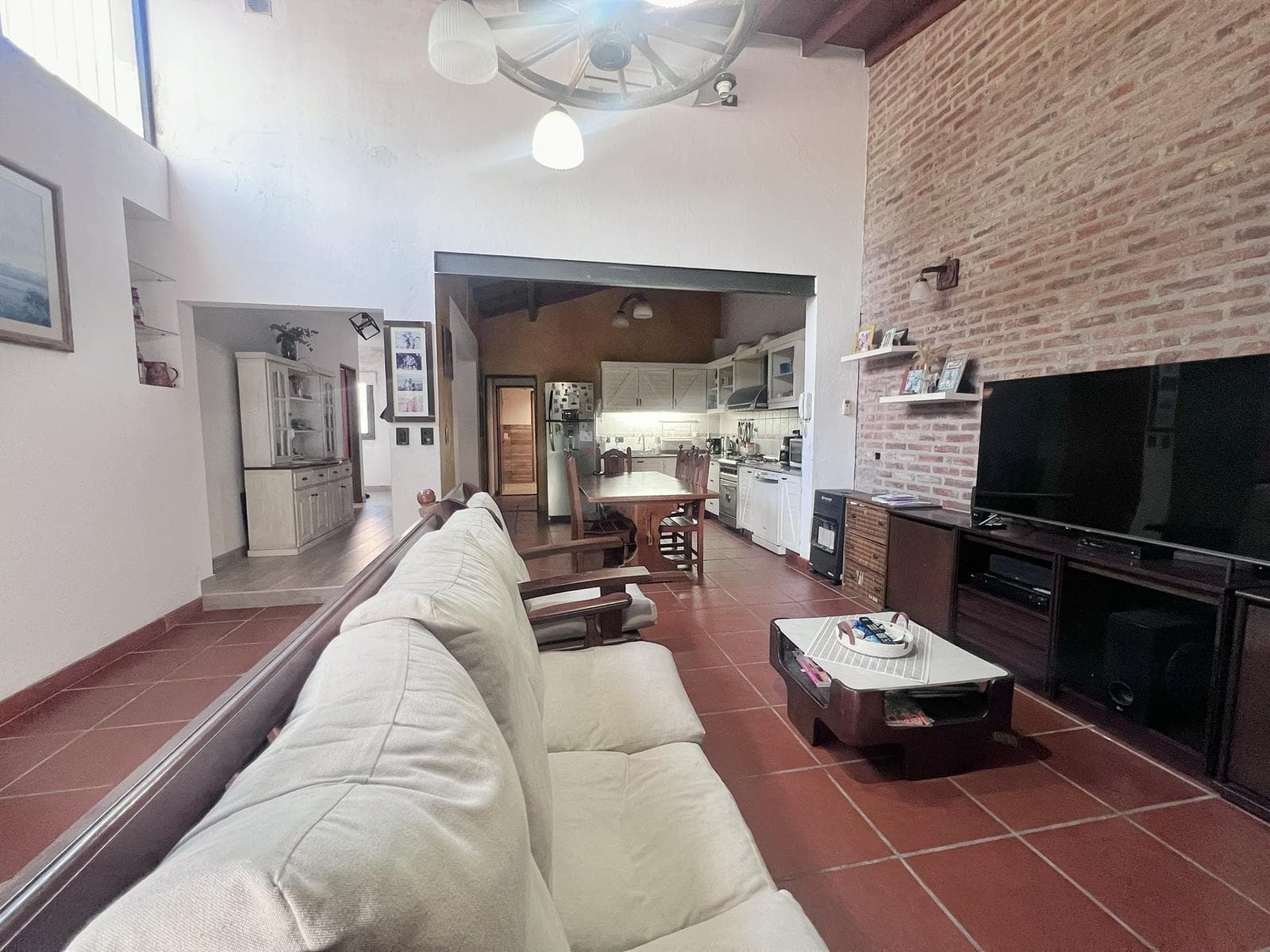 5-BEDROOM HOUSE FOR SALE, WITH GARDEN, POOL, AND GARAGE IN VILLA ADELINA, SAN ISIDRO, NORTHERN GREATER BUESOS AIRES