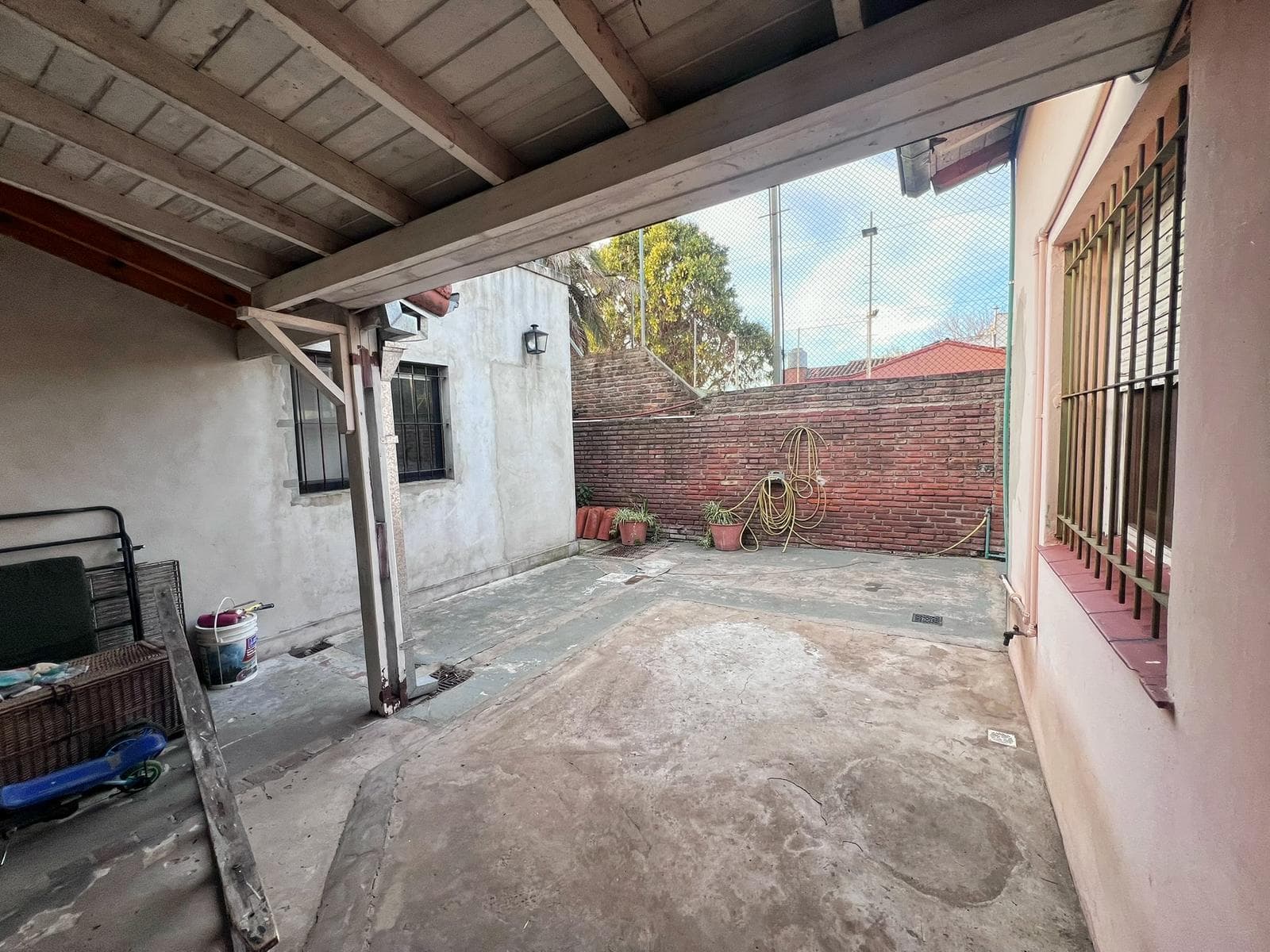 5-BEDROOM HOUSE FOR SALE, WITH GARDEN, POOL, AND GARAGE IN VILLA ADELINA, SAN ISIDRO, NORTHERN GREATER BUESOS AIRES