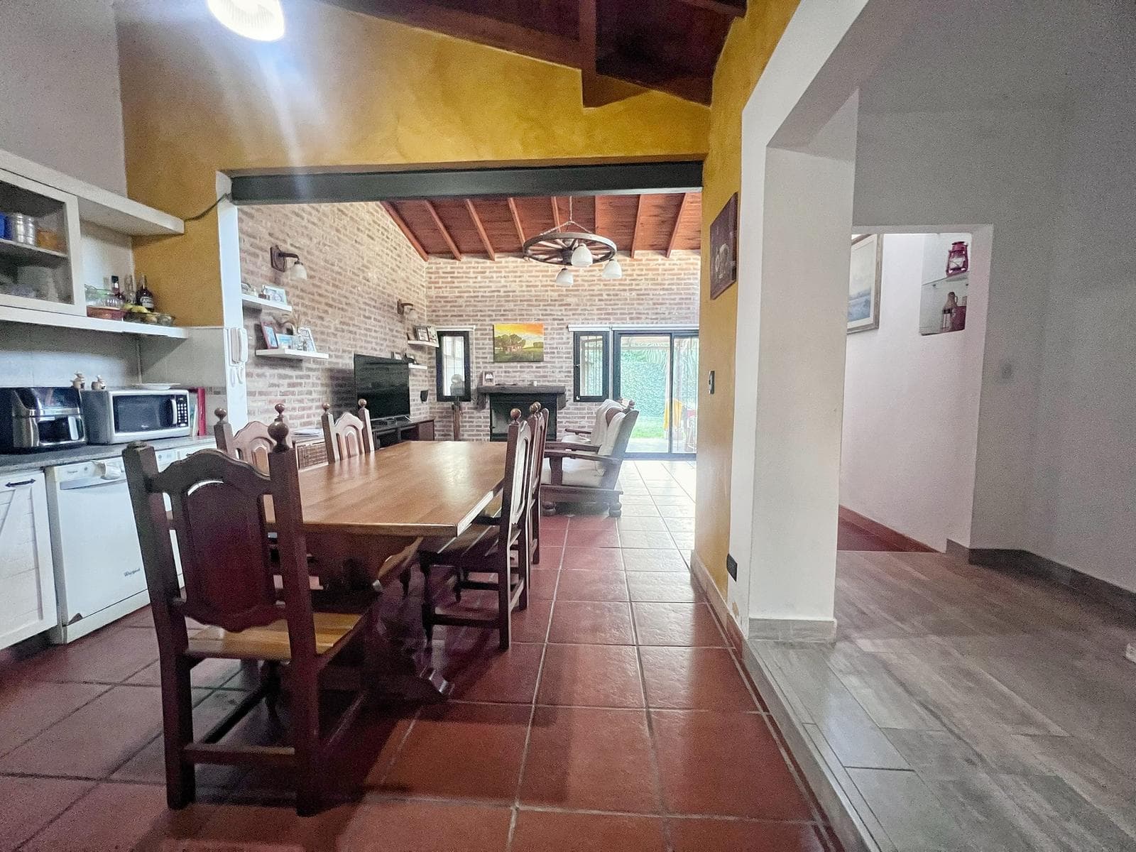5-BEDROOM HOUSE FOR SALE, WITH GARDEN, POOL, AND GARAGE IN VILLA ADELINA, SAN ISIDRO, NORTHERN GREATER BUESOS AIRES
