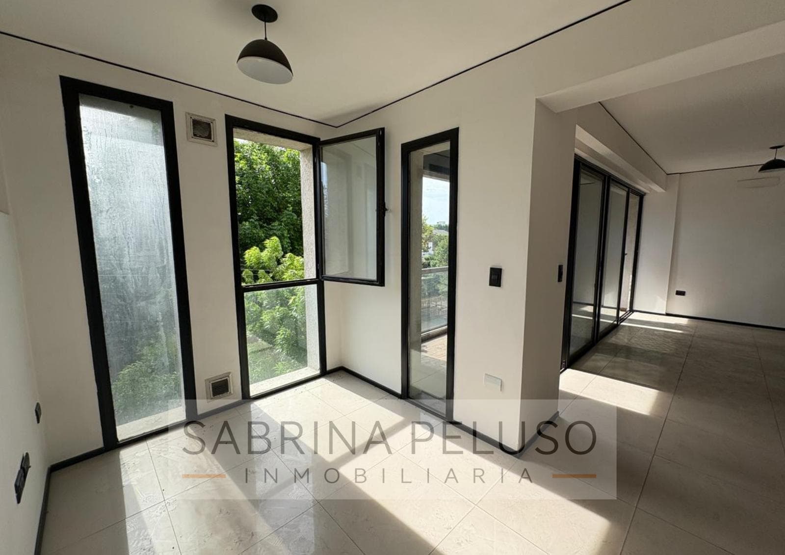 Departamento 2 amb en venta - Moreno centro