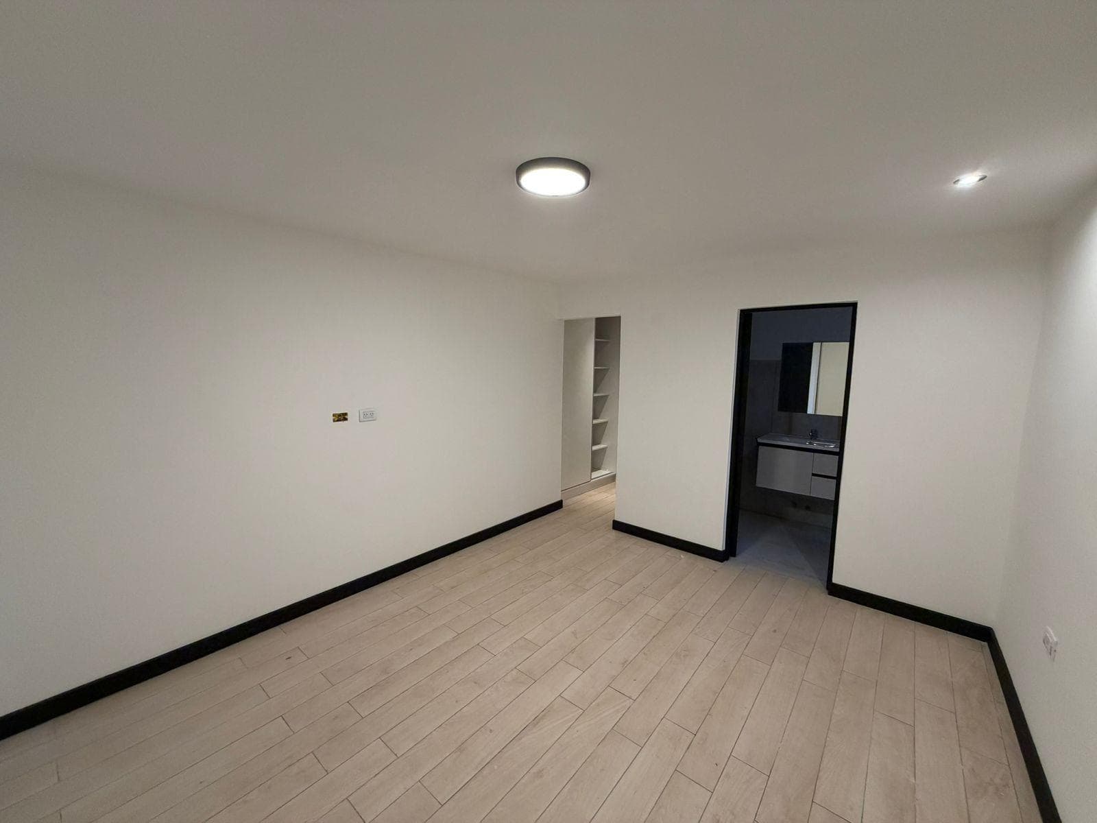 San Jose Modern House with 3 Rooms