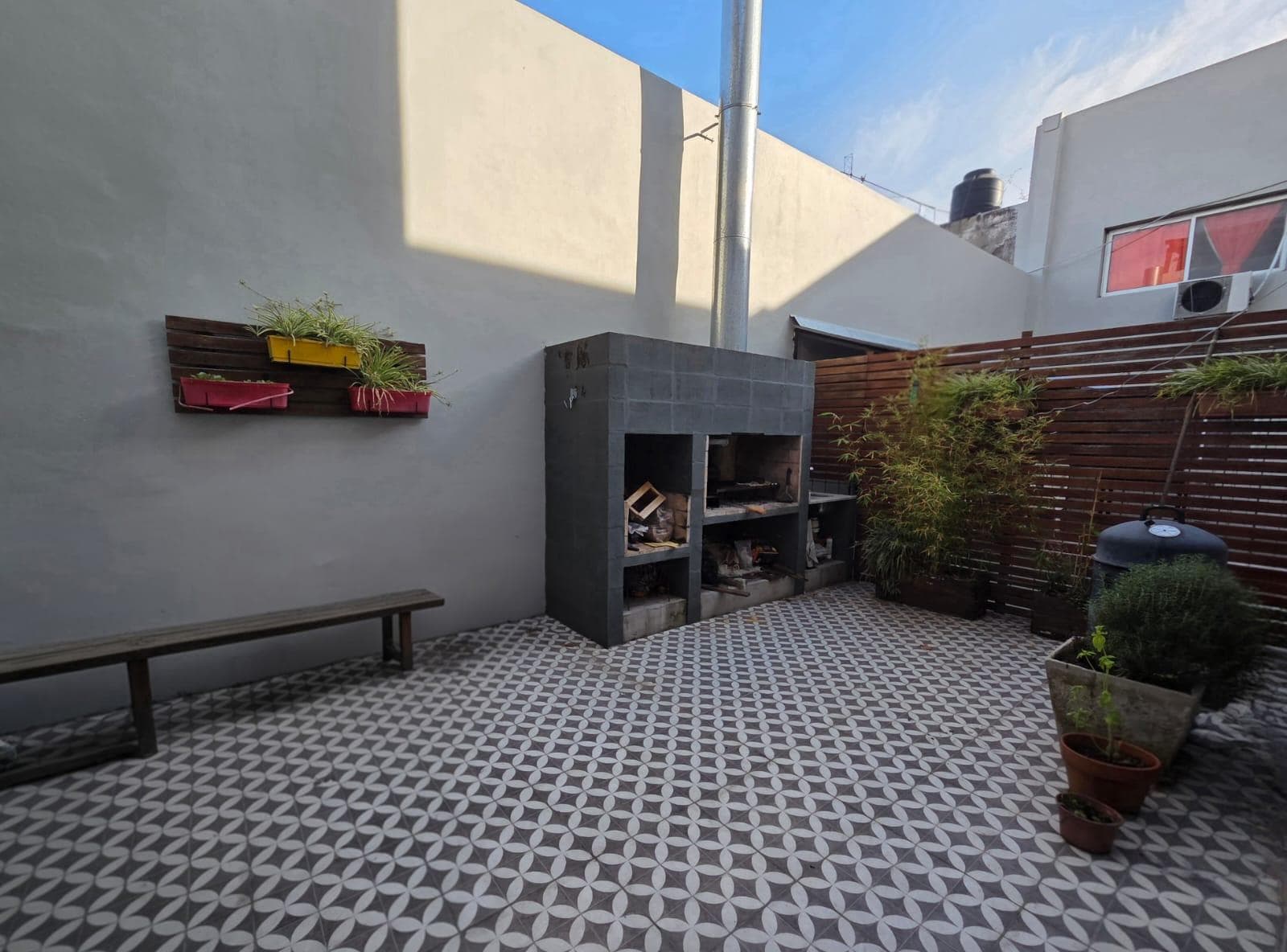 Apartment on Sarmiento Street