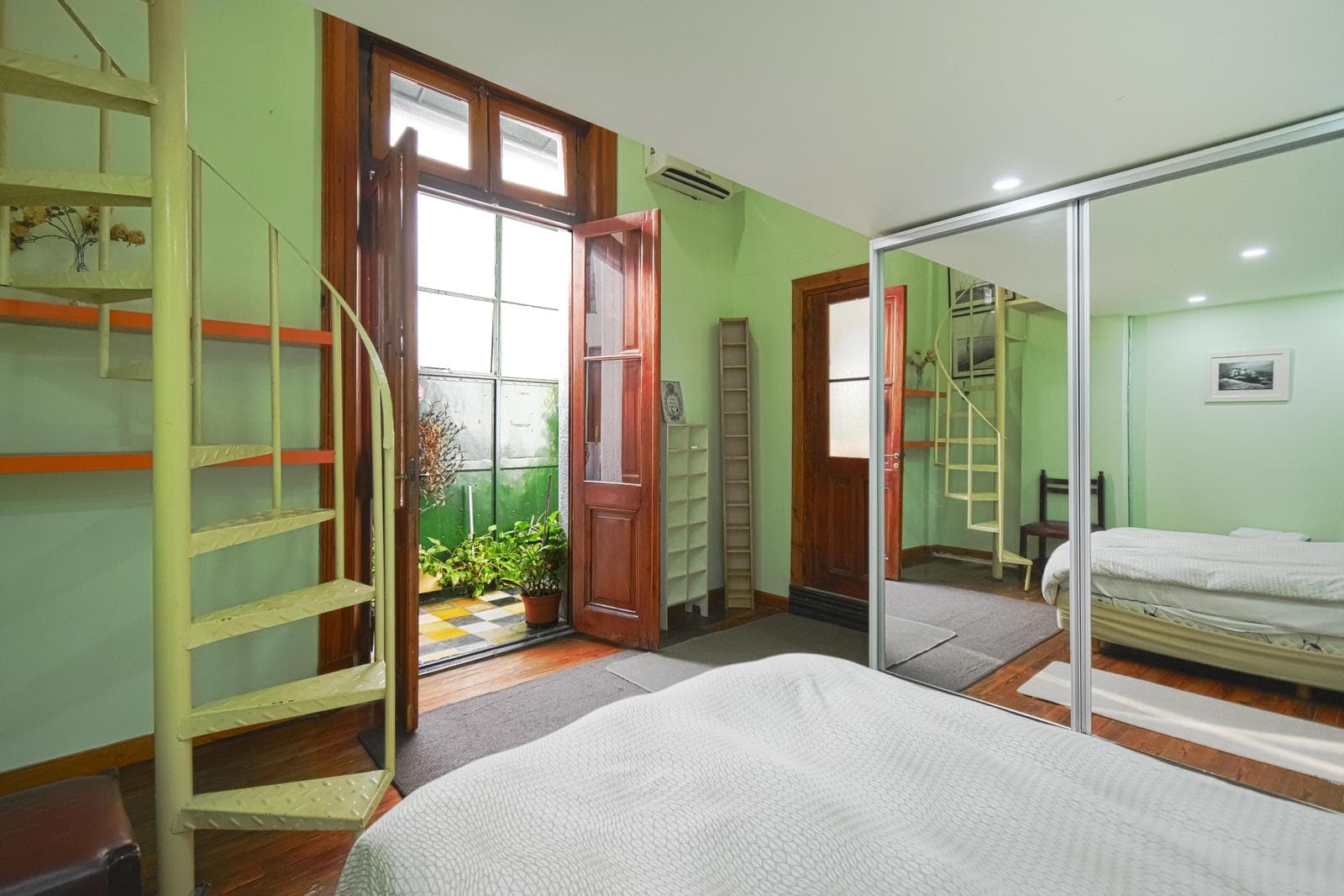 4-Room Penthouse for Sale, Recoleta