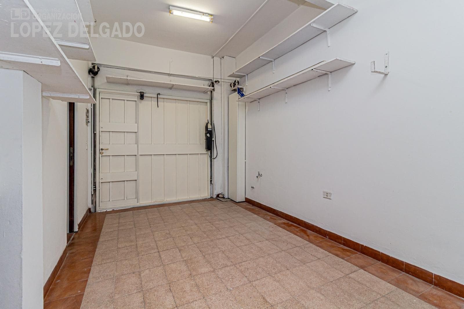 4-room house with a courtyard, terrace, and garage in Villa Santa Rita
