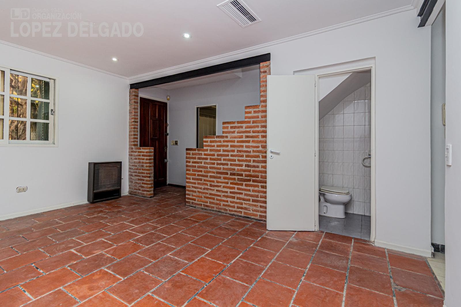 4-room house with a courtyard, terrace, and garage in Villa Santa Rita