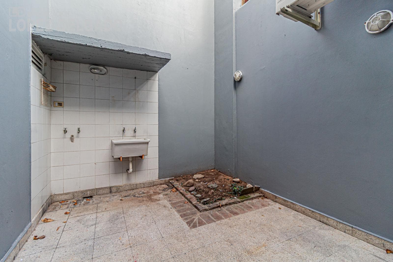 4-room house with a courtyard, terrace, and garage in Villa Santa Rita