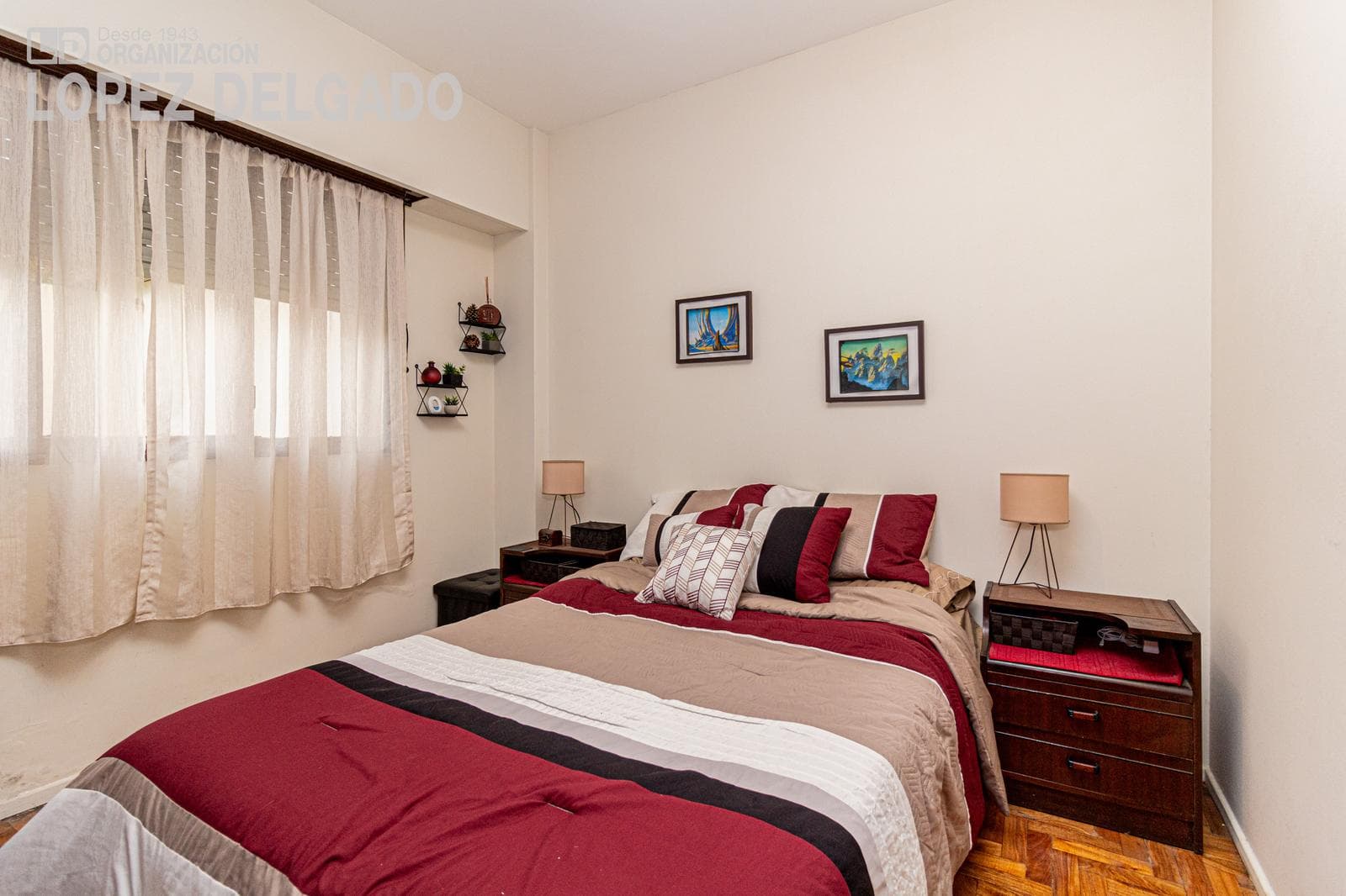 2-bedroom apartment in Villa del Parque with a patio. Financing available