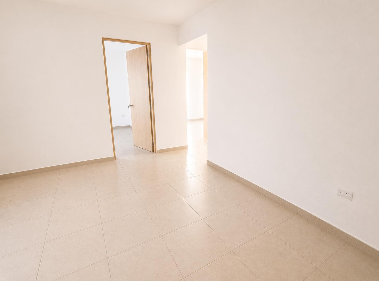 New apartment in the Av. de la Luz area with easy access to everything, 10 minutes from Santander