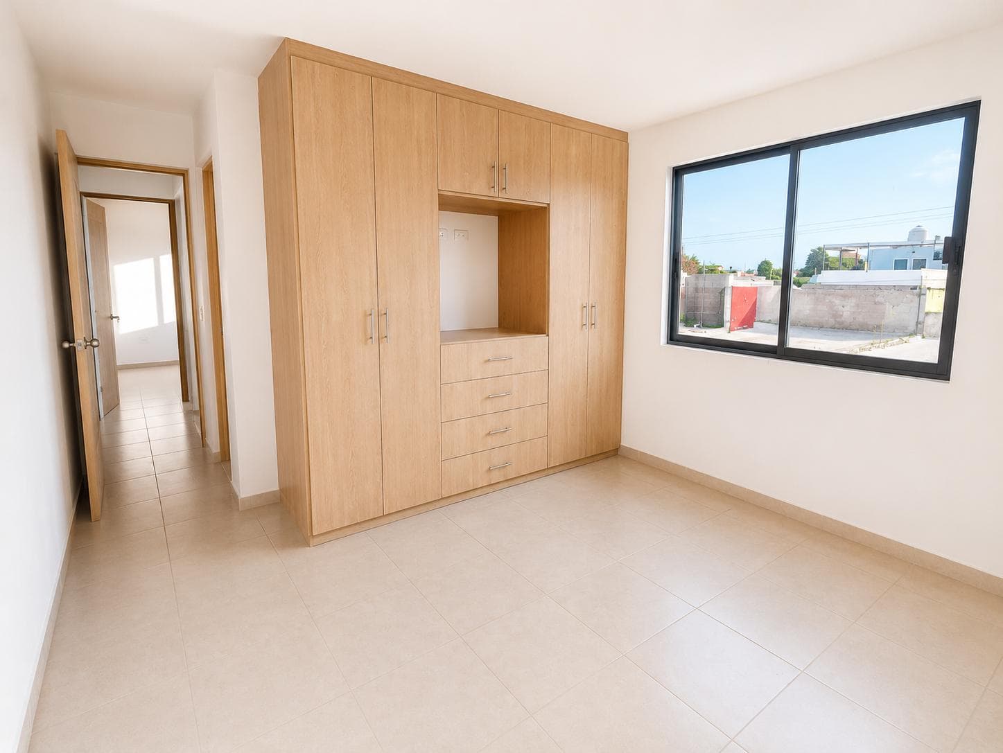 New apartment in the Av. de la Luz area with easy access to everything, 10 minutes from Santander