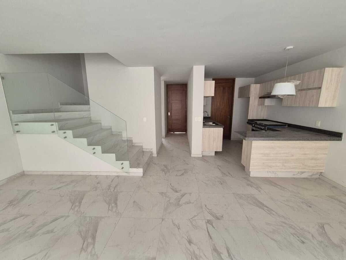 House for Sale in Punto Sur