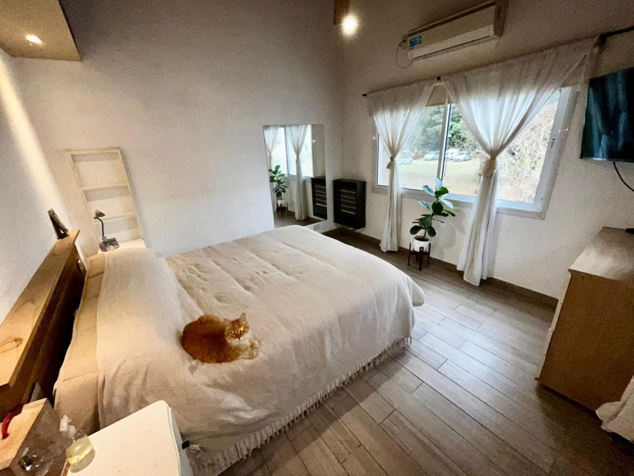 3-bedroom townhouse for sale with 2 bathrooms, 153 mtrs, featuring a patio and barbecue area in Villa Bosch