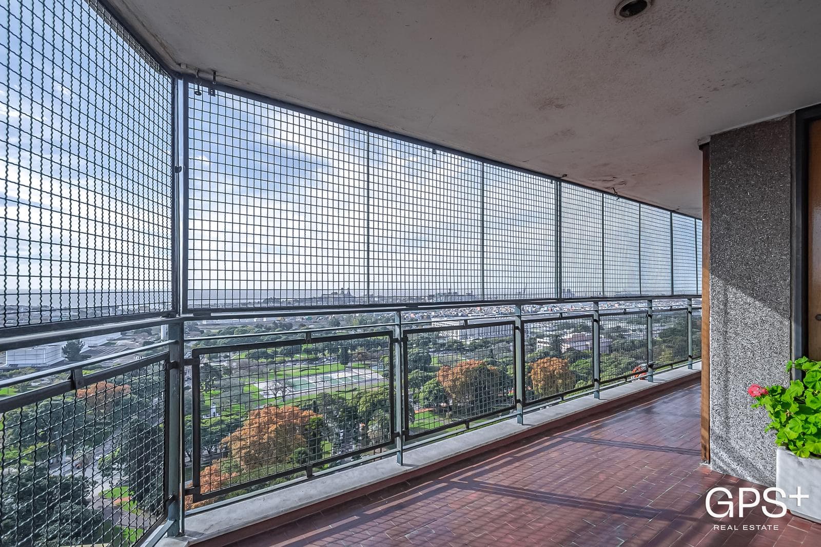 LA ISLA - Vista PANORAMICA - Edificio CATEGORIA TORRE - cochera fija y seguridad 24hs.