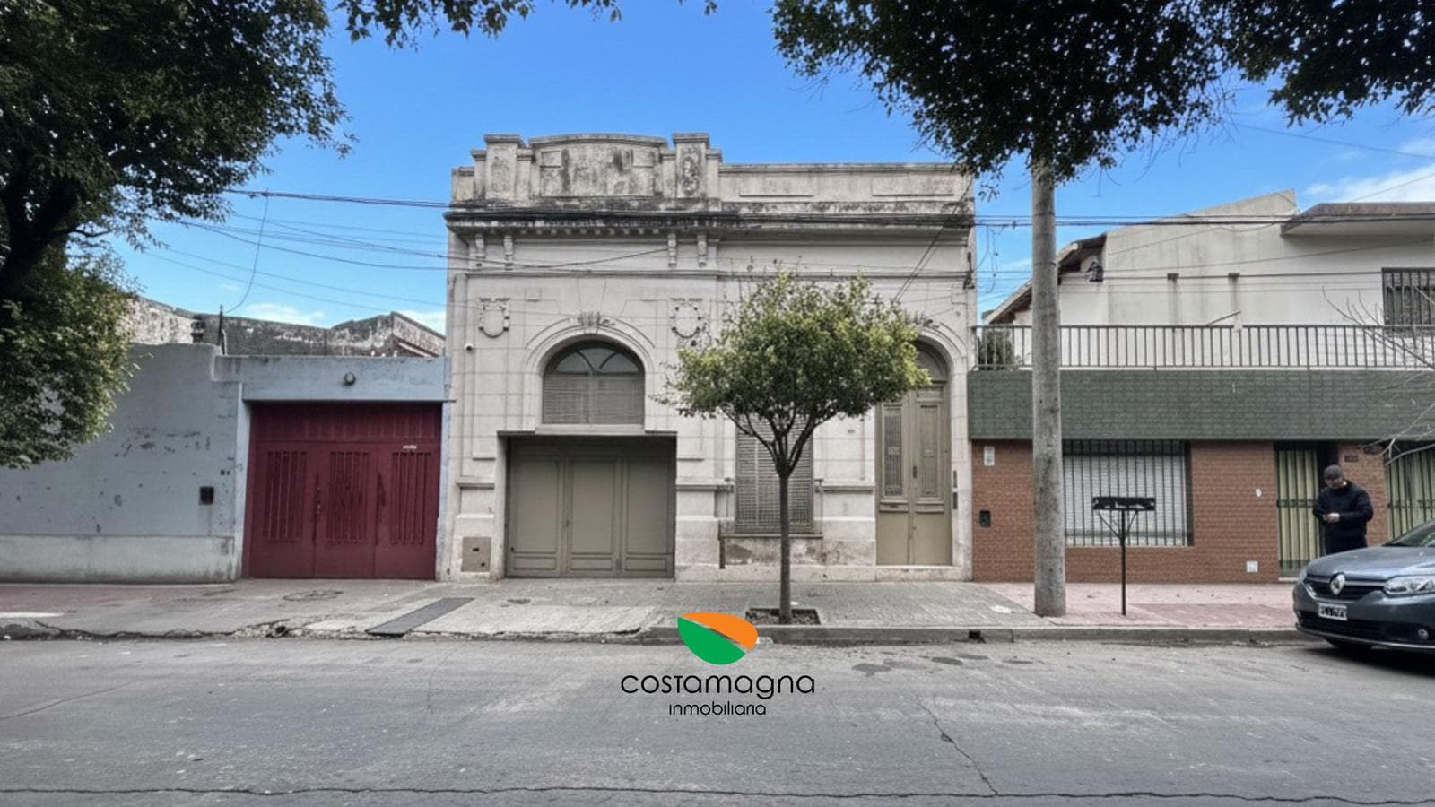 OPPORTUNITY: 14 Parking Spaces Plus a 1-Bedroom Apartment