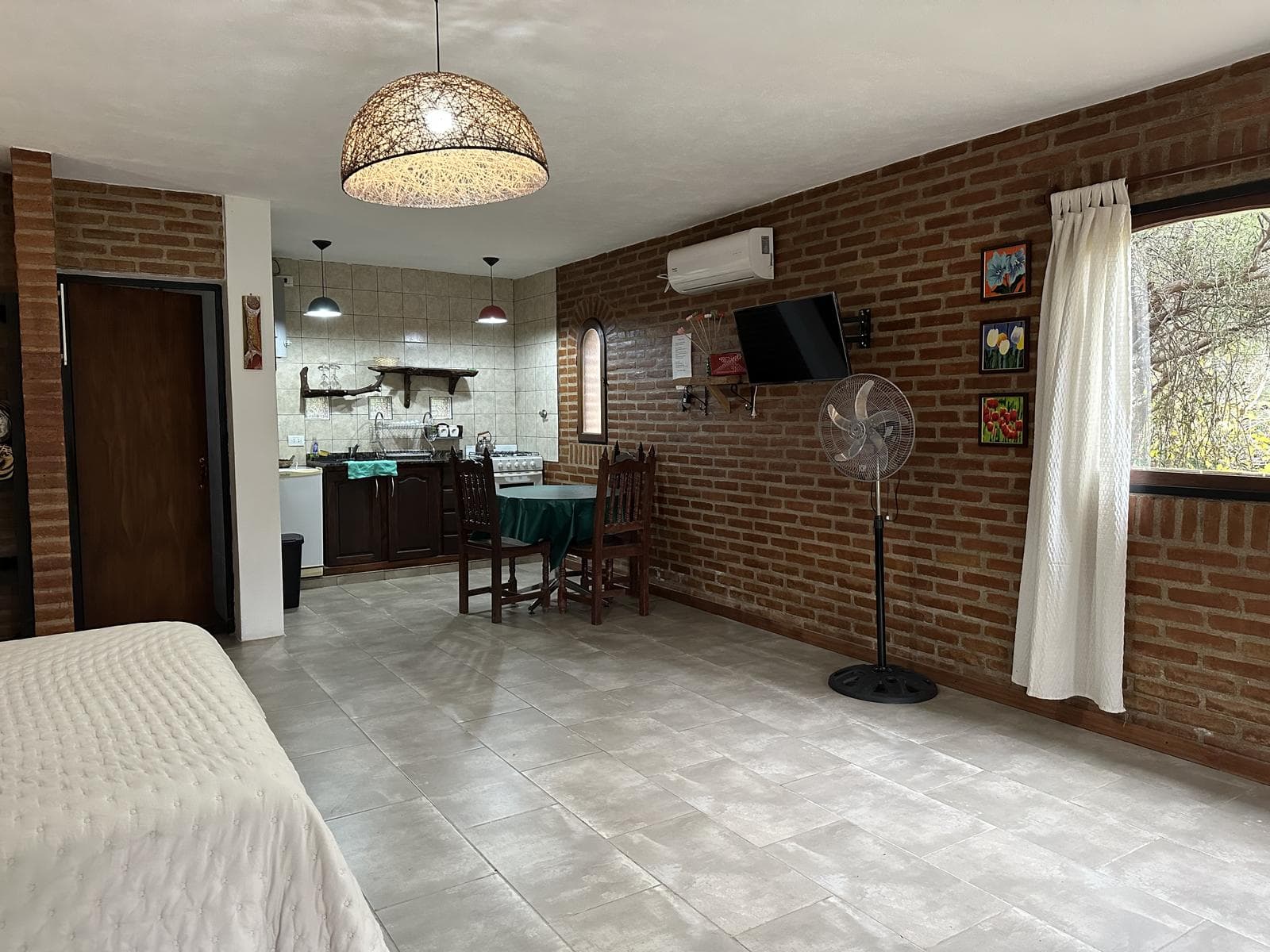 Complex for Sale in Chacras de San Javier | 4 Suites + Pool