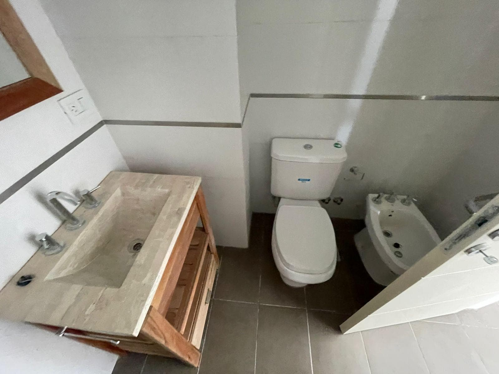 VENTA DEPARTAMENTO 2 AMBIENTES CON PARRILLA Y TERRAZA EN AVELLANEDA, GERLI-ACEPTA PERMUTA
