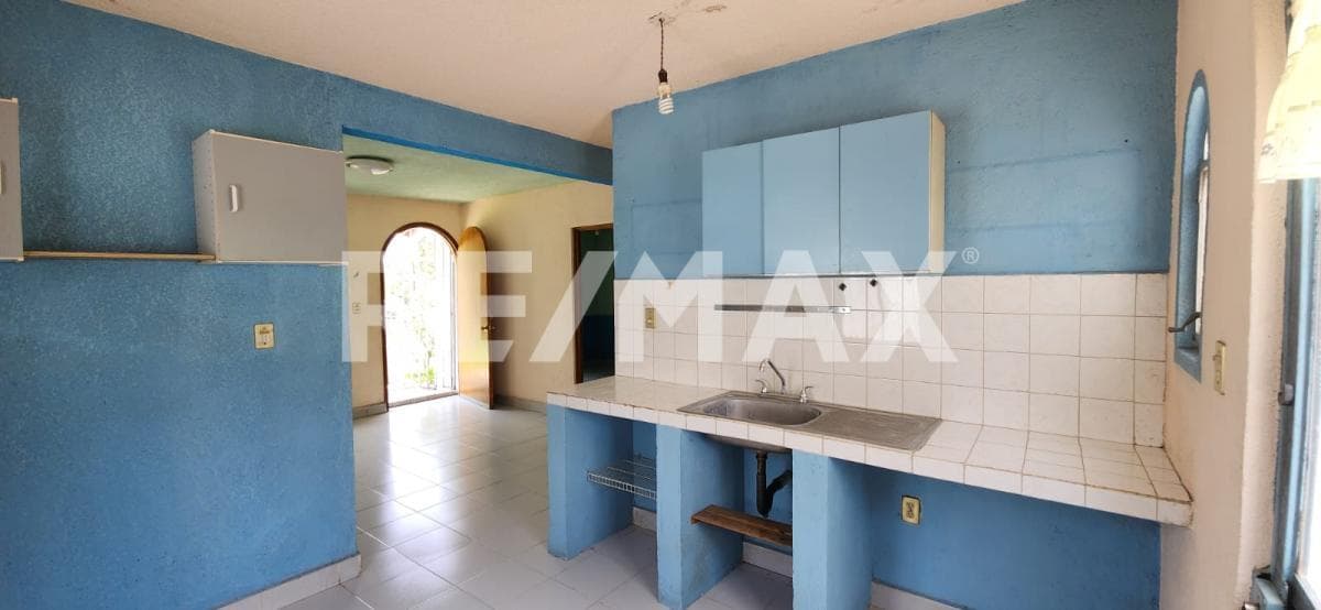 House for Sale in Morelos, Colinas de Oaxtepec