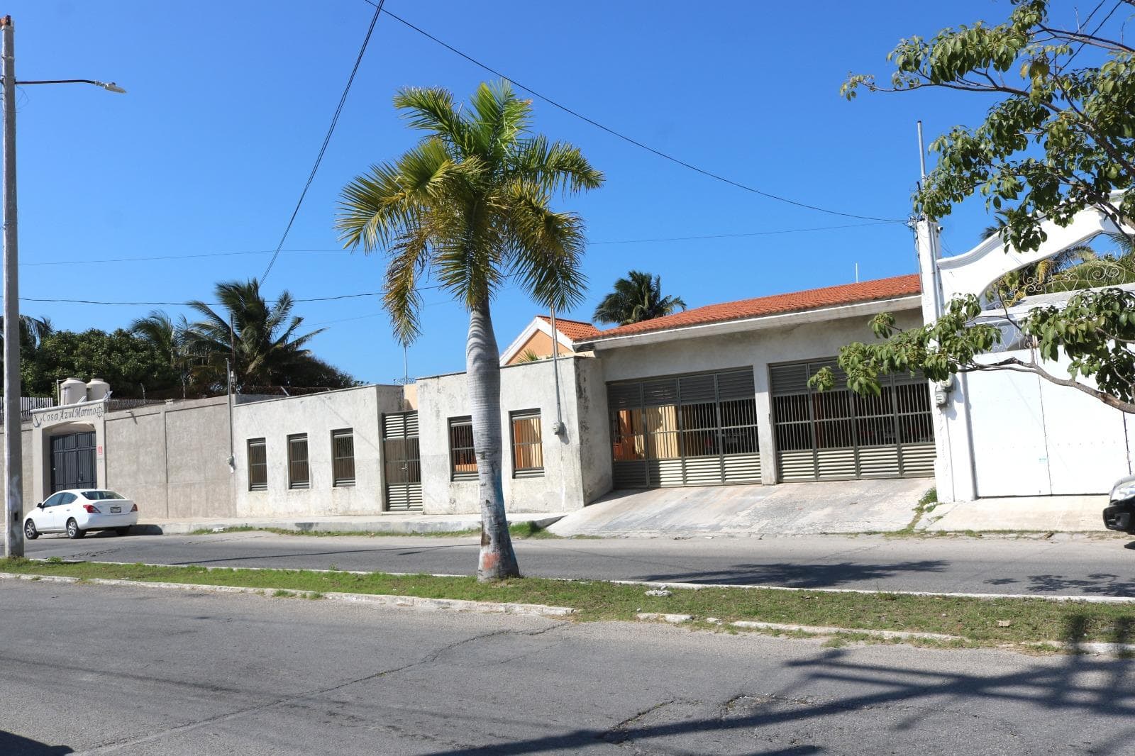 HOUSE FOR SALE, FULLY FURNISHED, ONE STORY, 3 BEDROOMS, 706 M2 OF LAND IN PROGRESO, YUCATÁN
