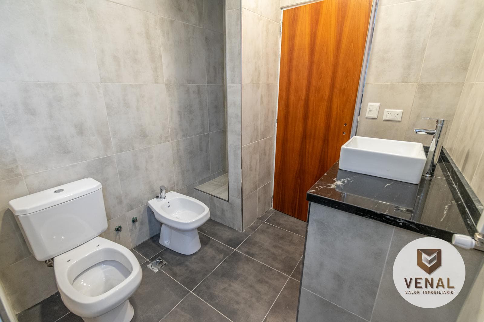Brand-new house for sale in the Riberas neighborhood of Puertos del Lago, with a pool and a porch, 3 bedrooms, 5 rooms, Pool