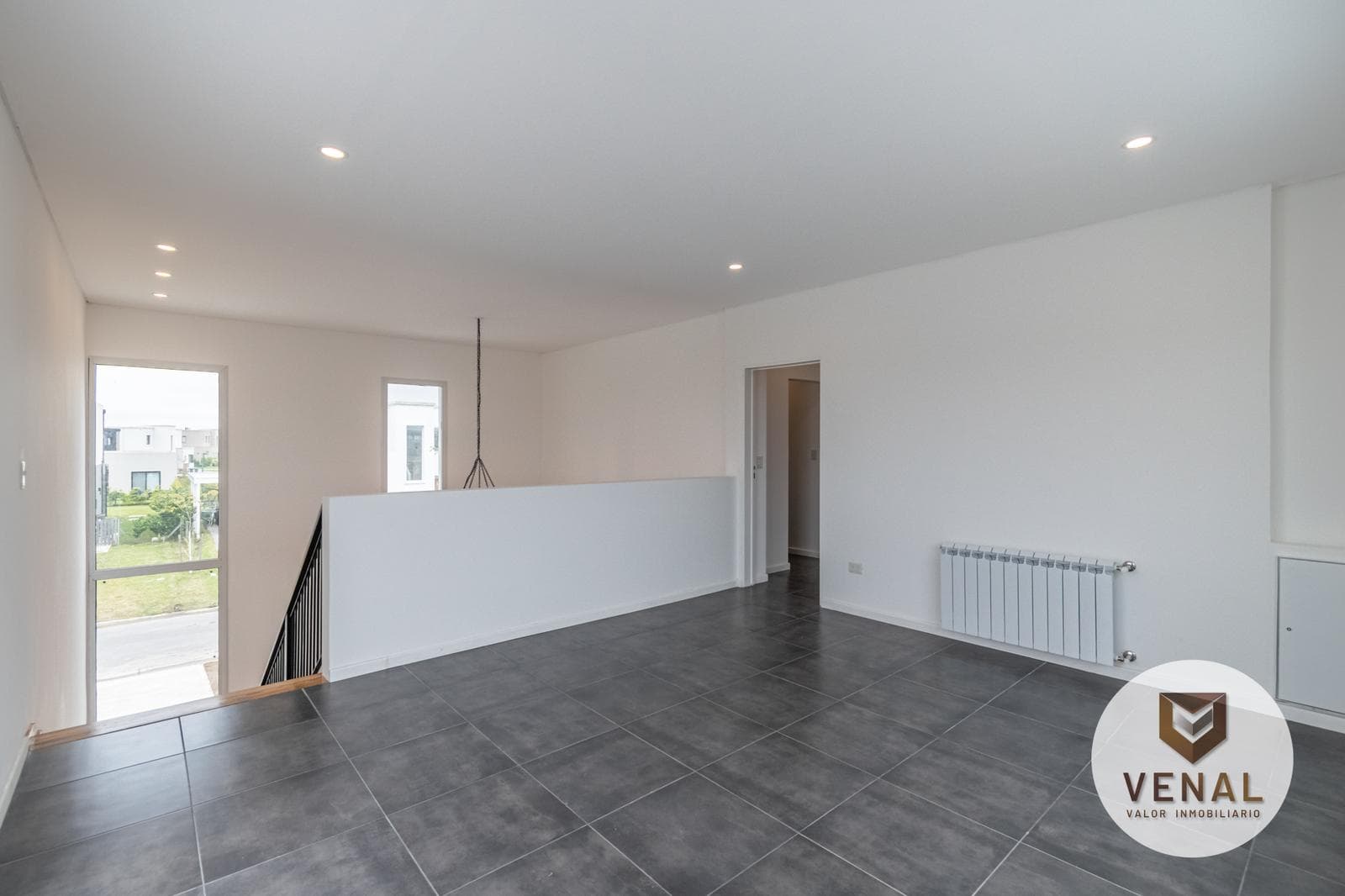 Brand-new house for sale in the Riberas neighborhood of Puertos del Lago, with a pool and a porch, 3 bedrooms, 5 rooms, Pool