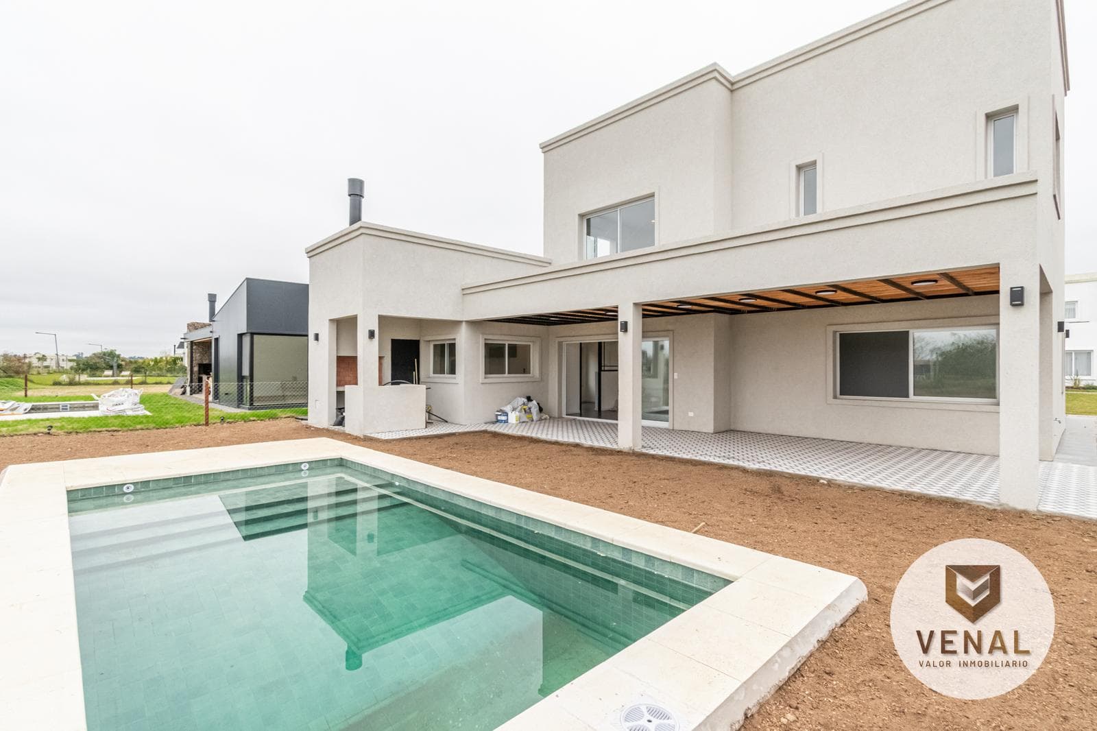 Brand-new house for sale in the Riberas neighborhood of Puertos del Lago, with a pool and a porch, 3 bedrooms, 5 rooms, Pool
