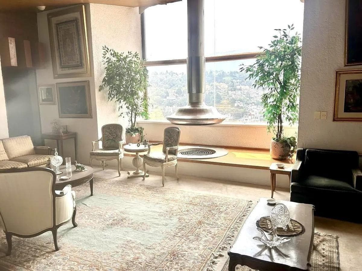 3-Level Penthouse for Sale in Fuentes del Pedregal with an Elevator Leading Directly to the Penthouse