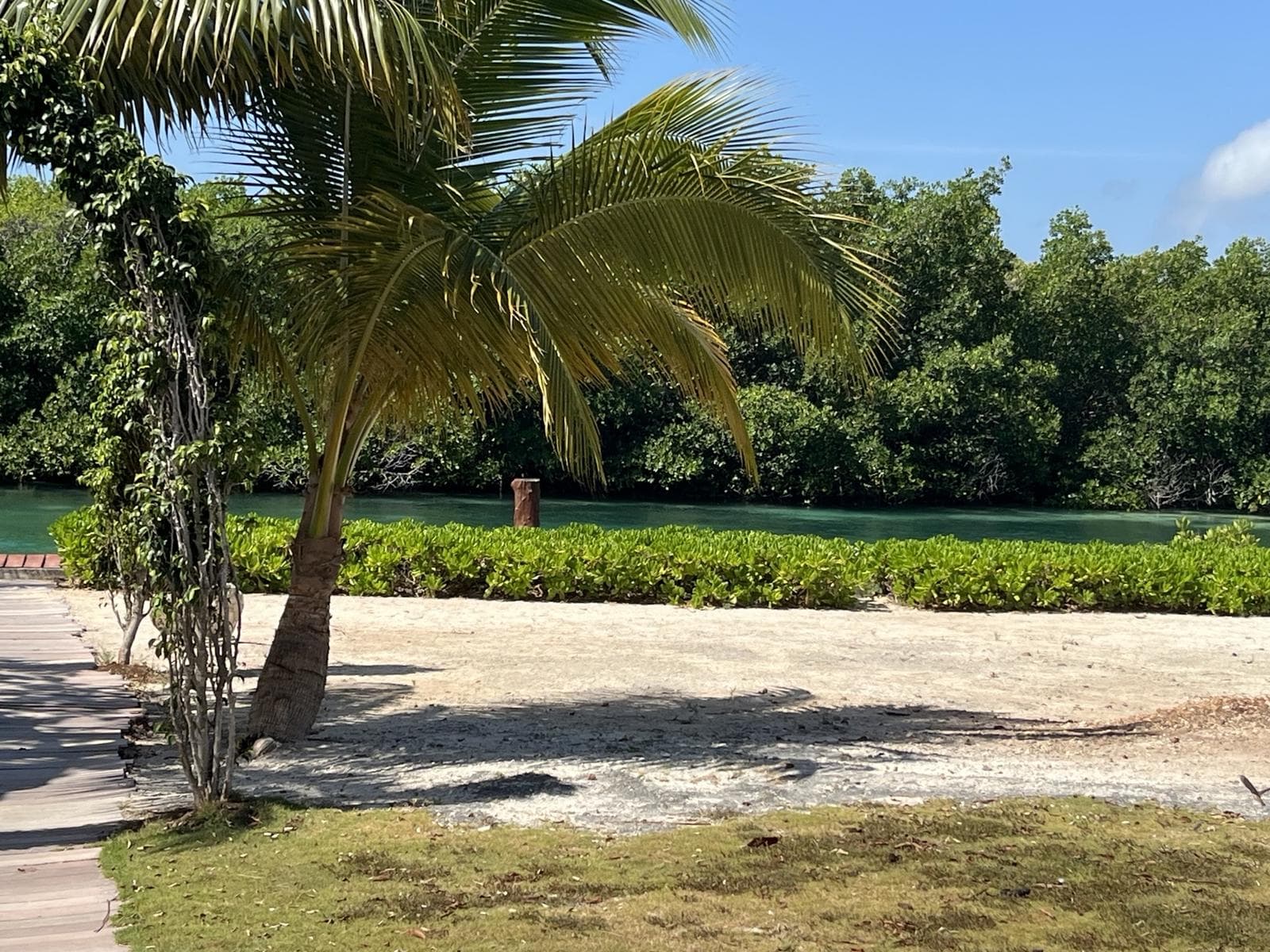 Boulevard Kukulkan, Playa Linda Residential Complex, Cancun