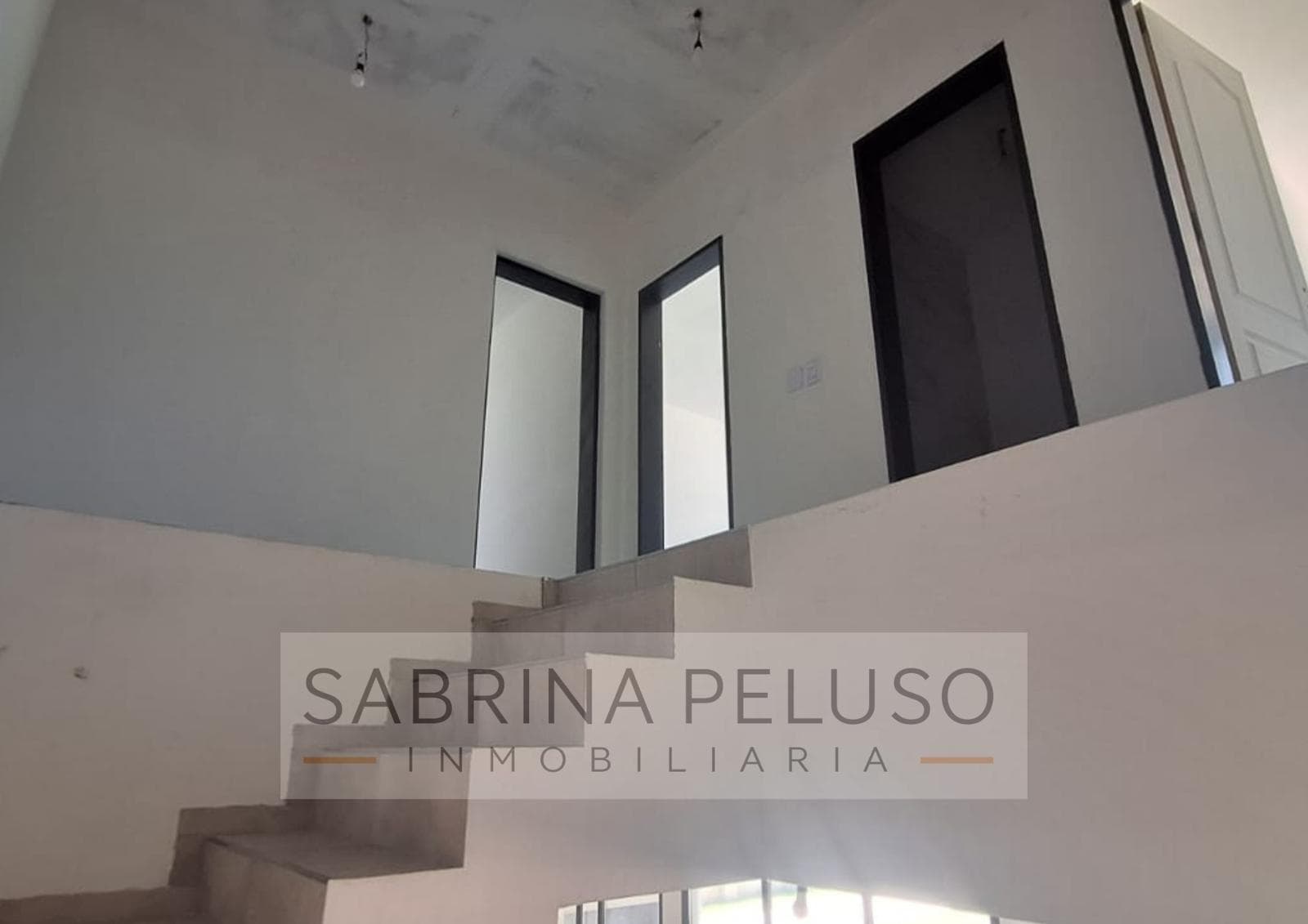 Casa con Pileta en Moreno Proyecto Avanzado