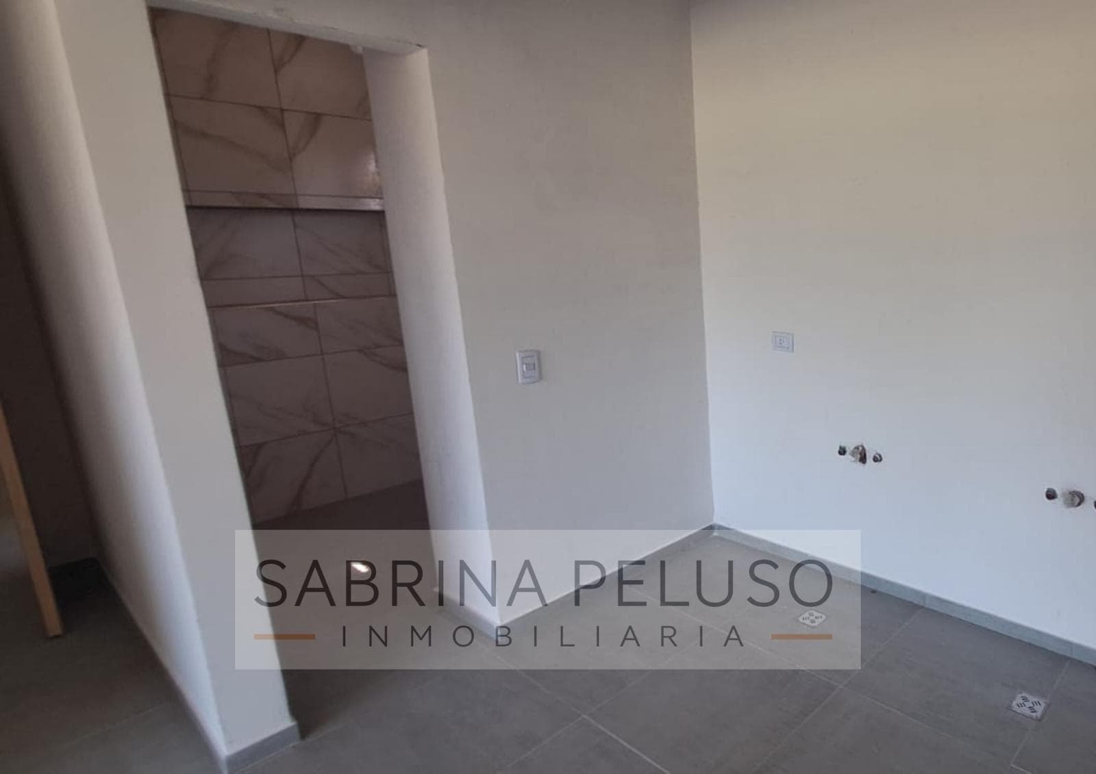 Casa con Pileta en Moreno Proyecto Avanzado
