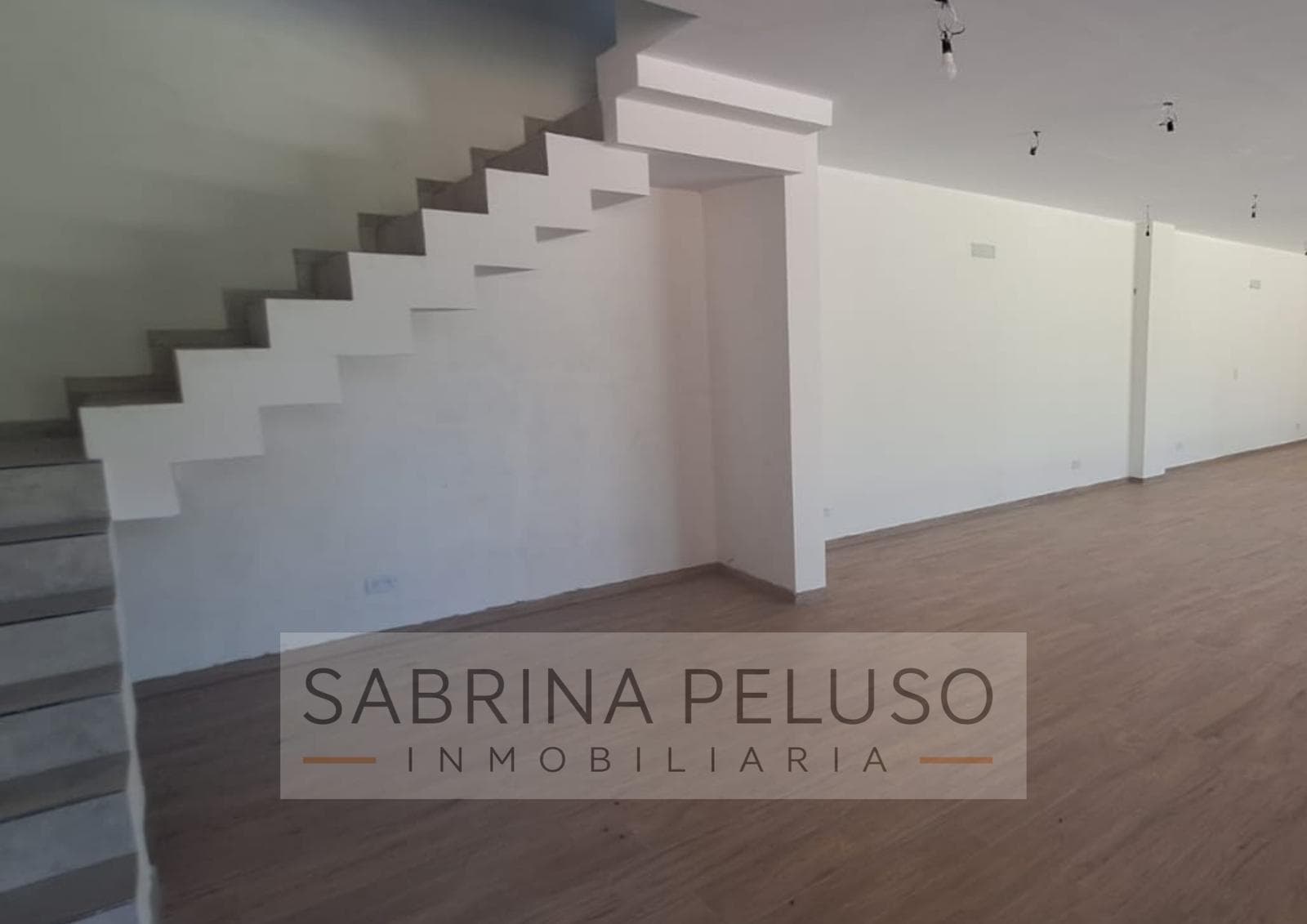 Casa con Pileta en Moreno Proyecto Avanzado
