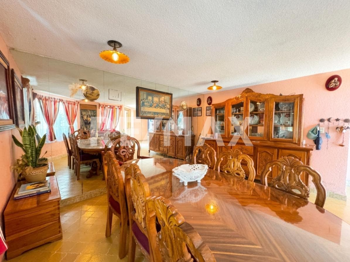 House for Sale in Morelos, Maravillas, Cuernavaca