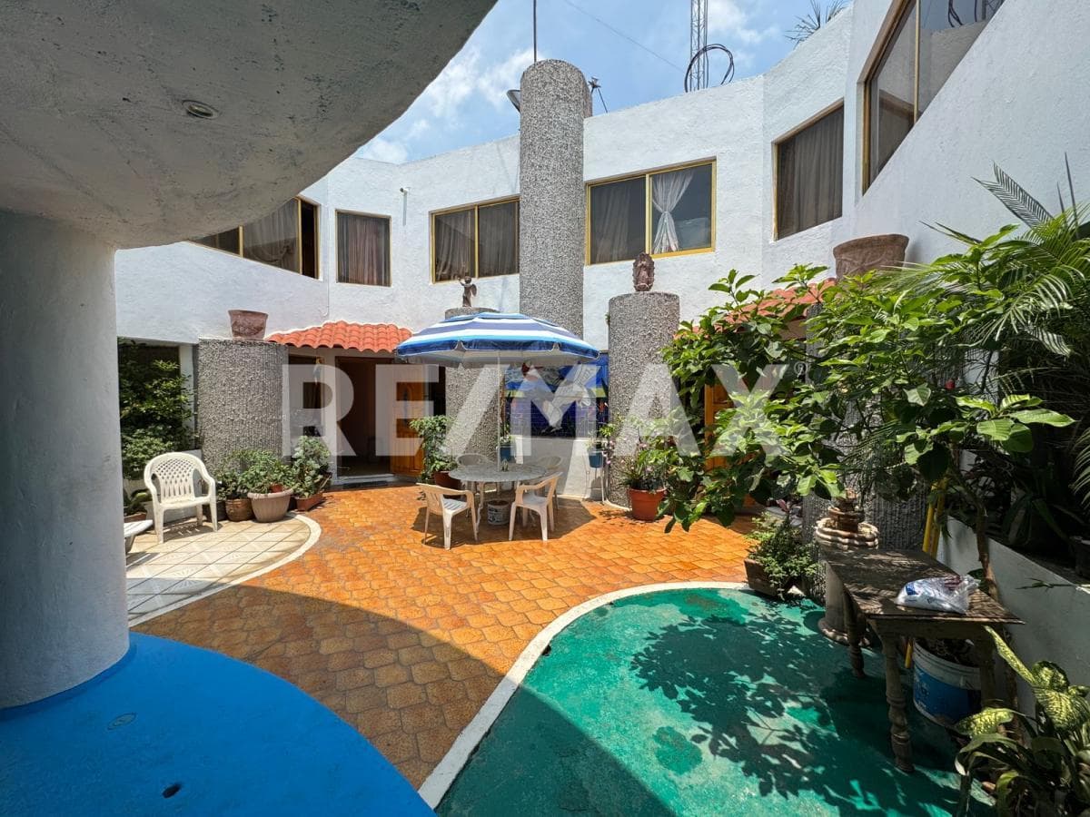 House for Sale in Morelos, Maravillas, Cuernavaca