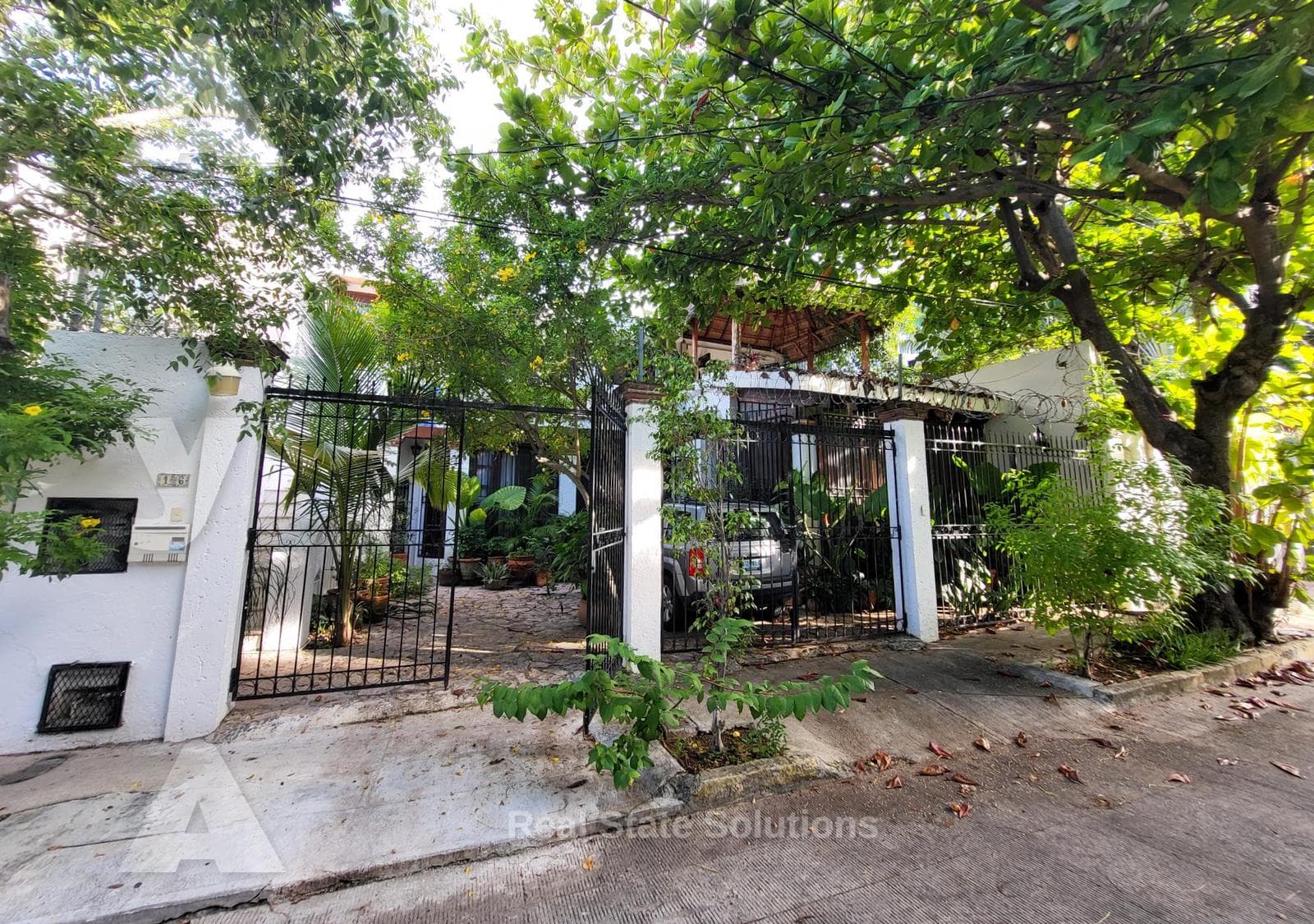 House for Sale, MEXICAN STYLE, 7 Bedrooms, Fully Furnished, Pargo, SM 3, Cancún
