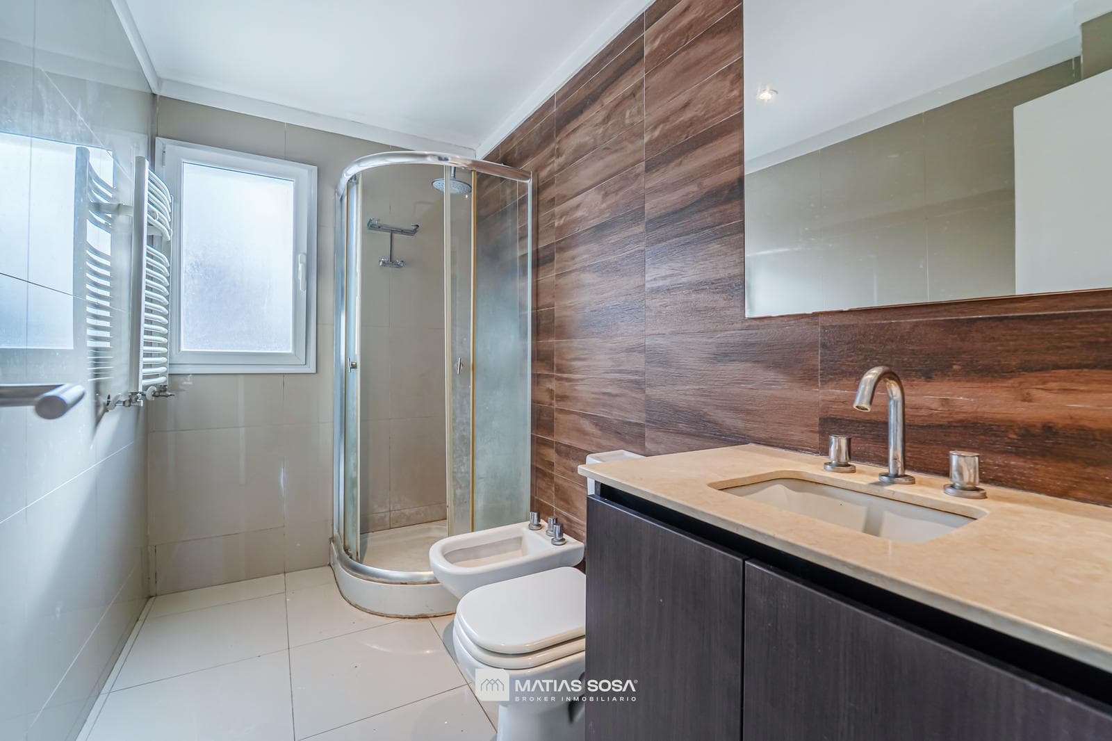 24-Month Lease—3-Room Apartment—Plaza Mitre Area