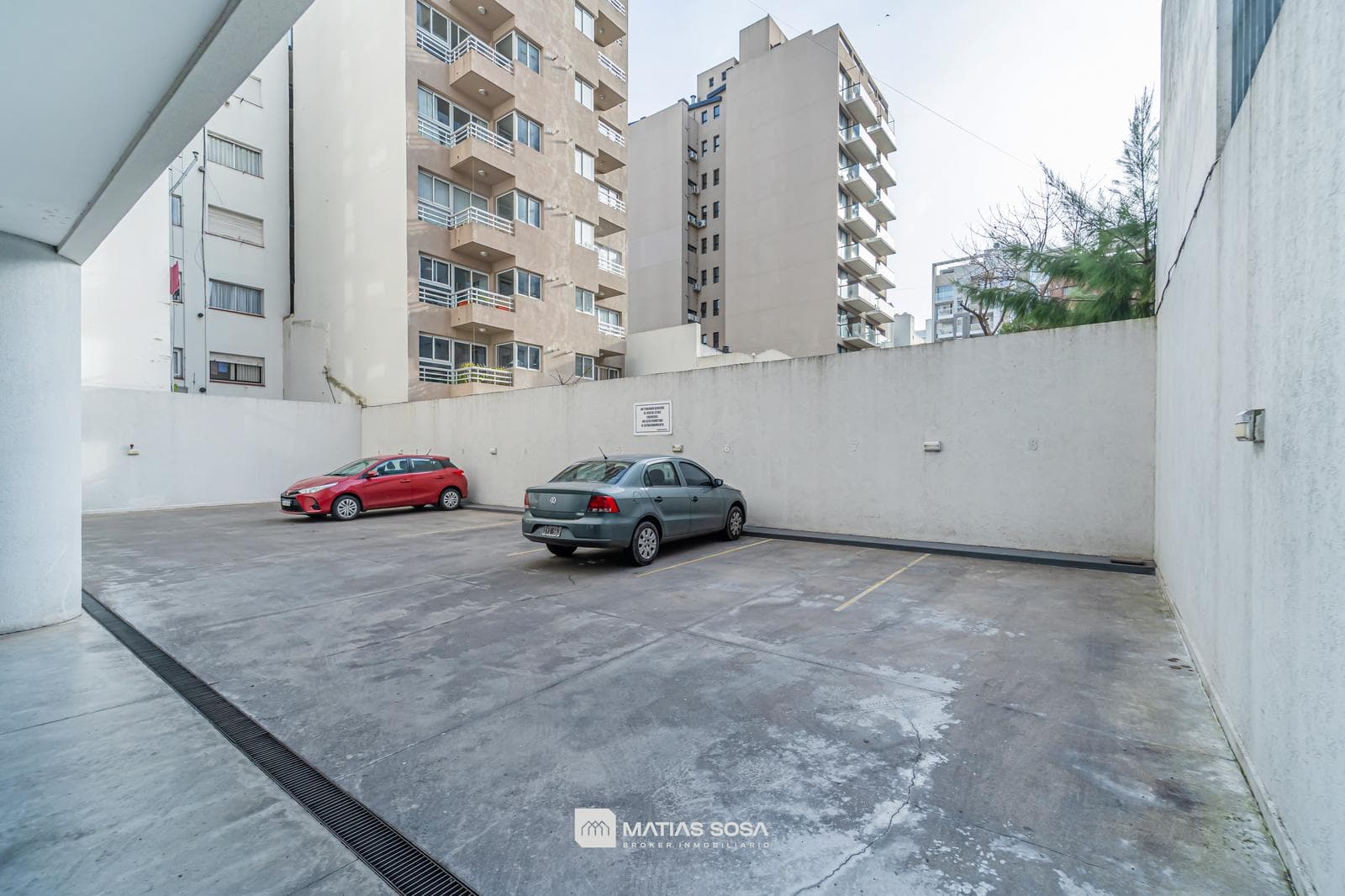 24-Month Lease—3-Room Apartment—Plaza Mitre Area