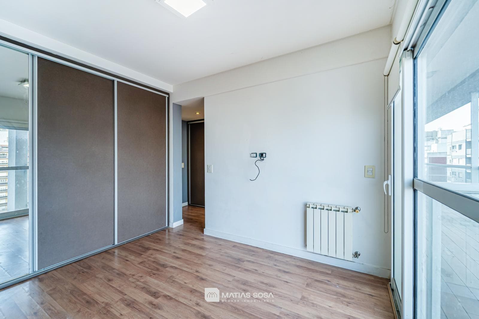 24-Month Lease—3-Room Apartment—Plaza Mitre Area