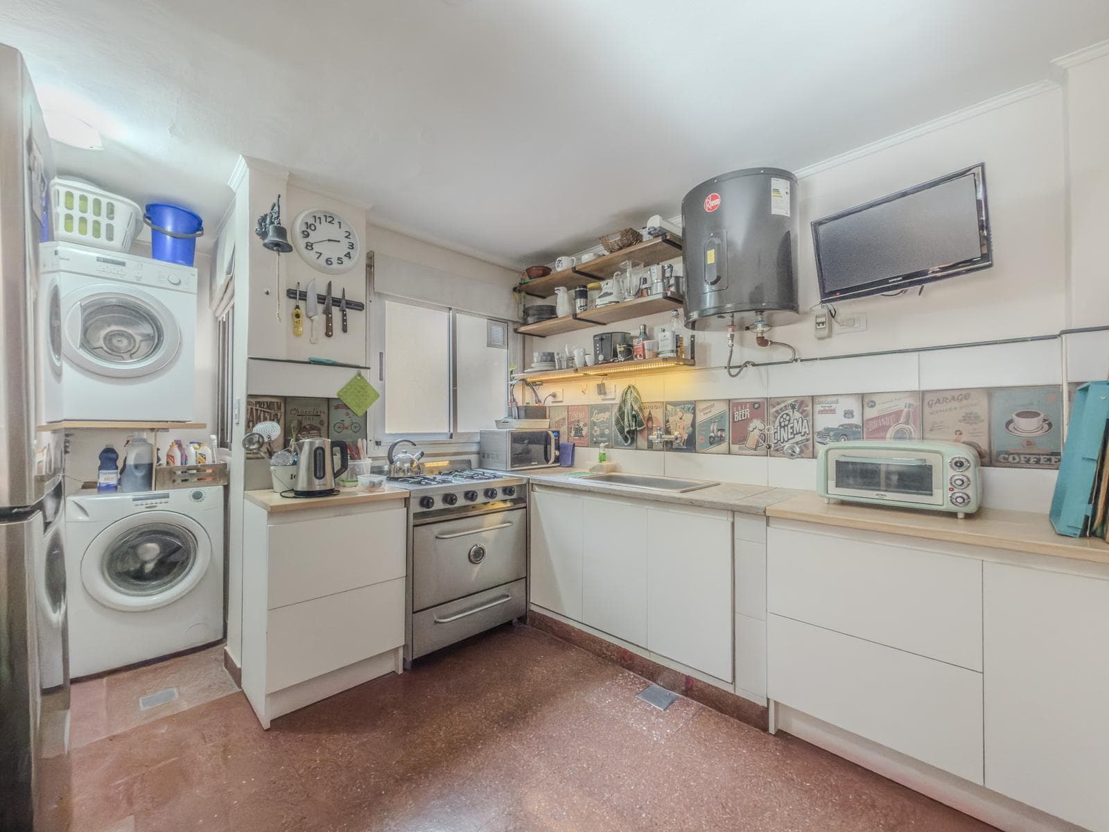 3-room apartment for sale with a balcony in Caballito - Back-facing - Eligible for a mortgage