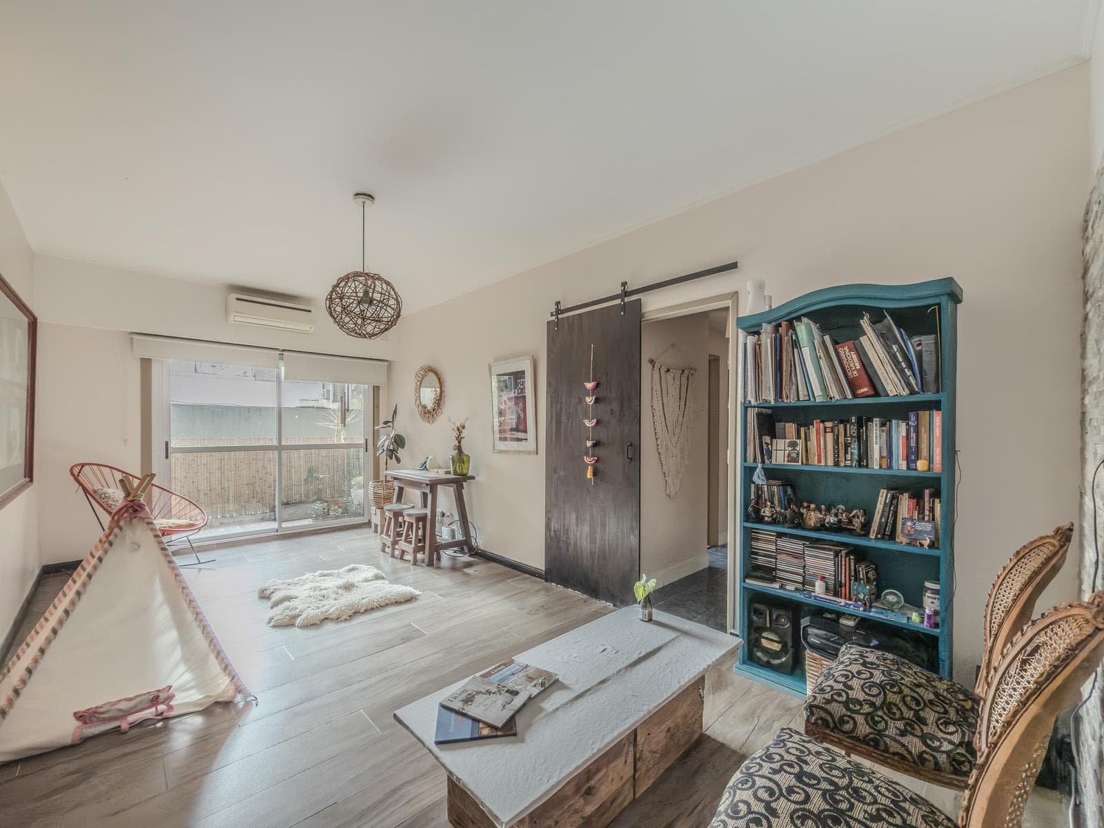 3-room apartment for sale with a balcony in Caballito - Back-facing - Eligible for a mortgage
