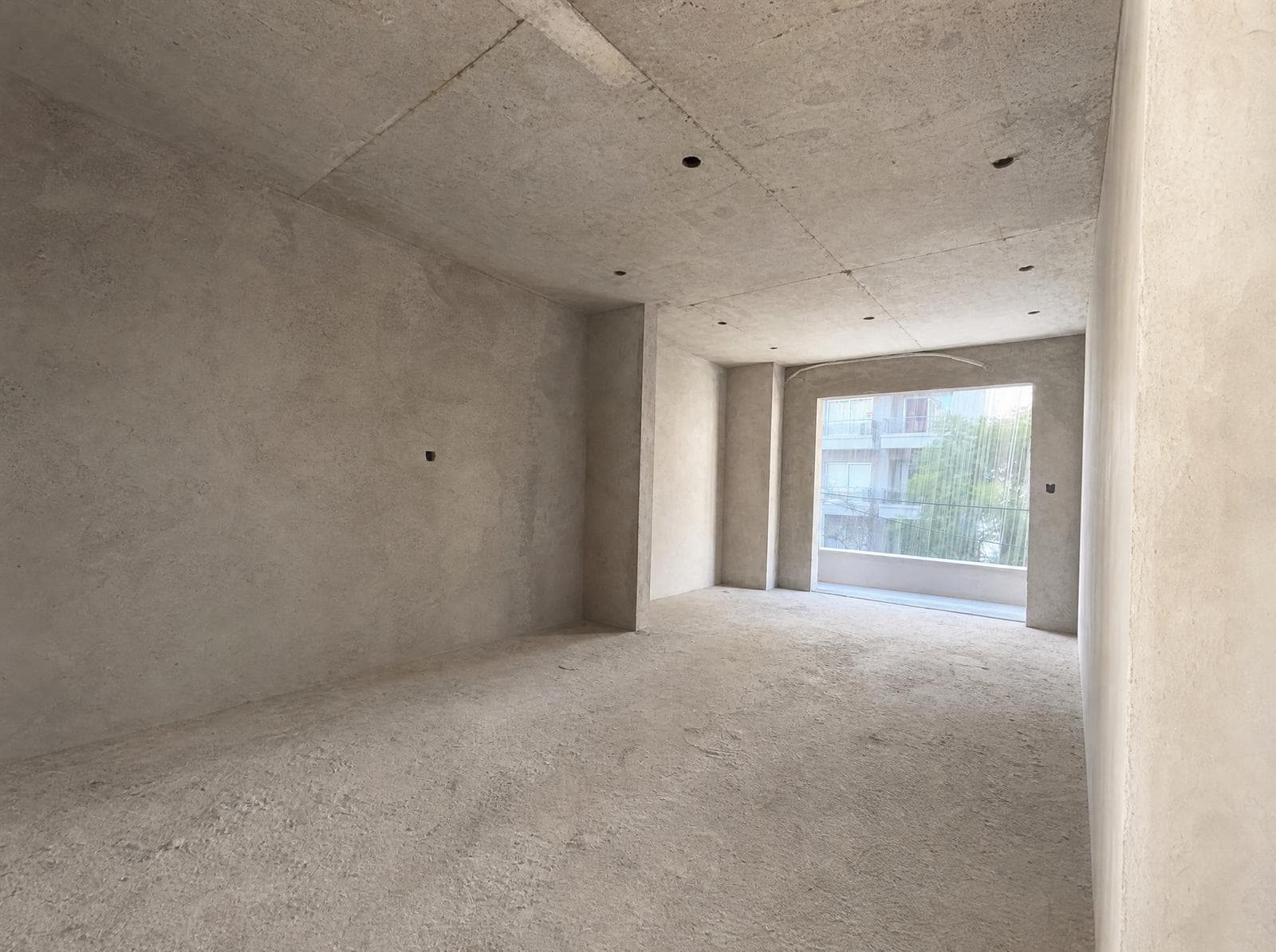One-room apartment with a balcony in Belgrano