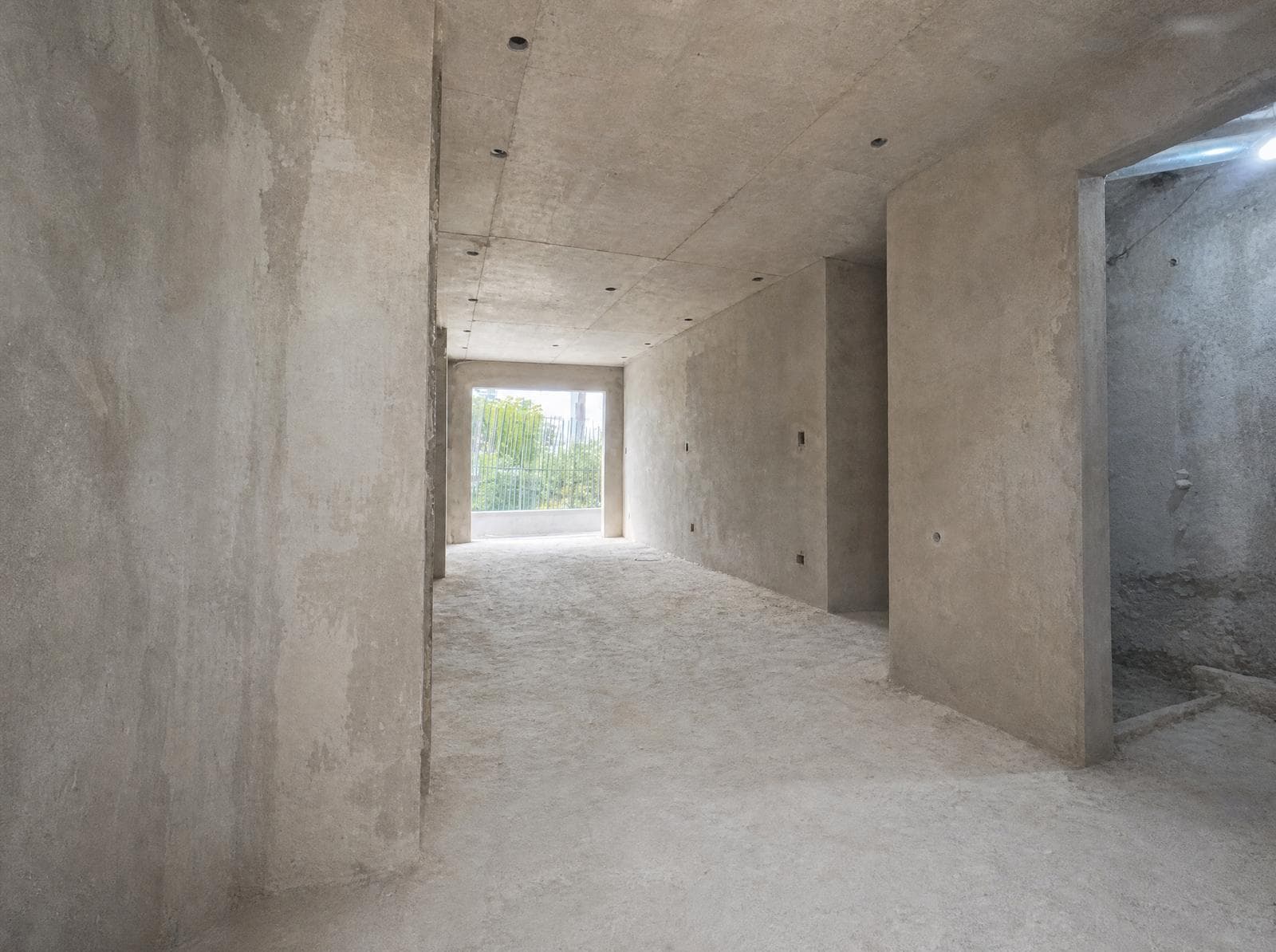 One-room apartment with a balcony in Belgrano