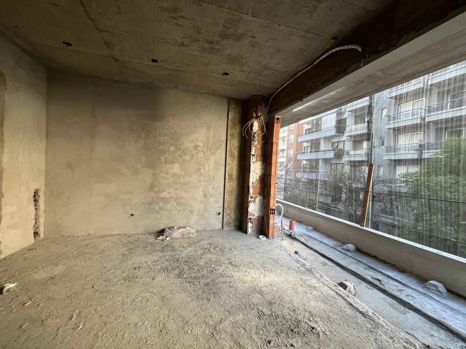 One-room apartment with a balcony in Belgrano