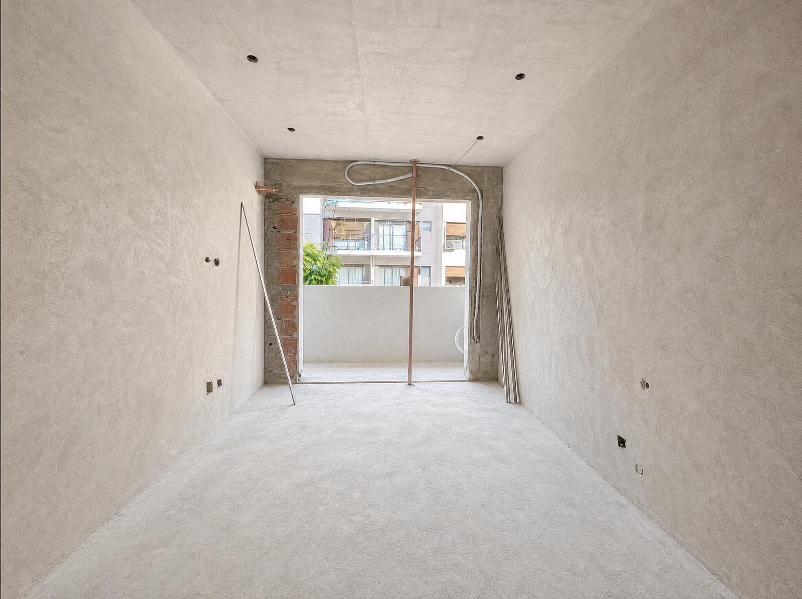 One-room apartment with a balcony in Belgrano
