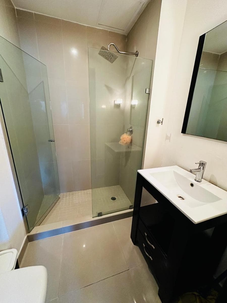 MALECON AMERICAS CONDOMINIUM, MIAMI TOWER