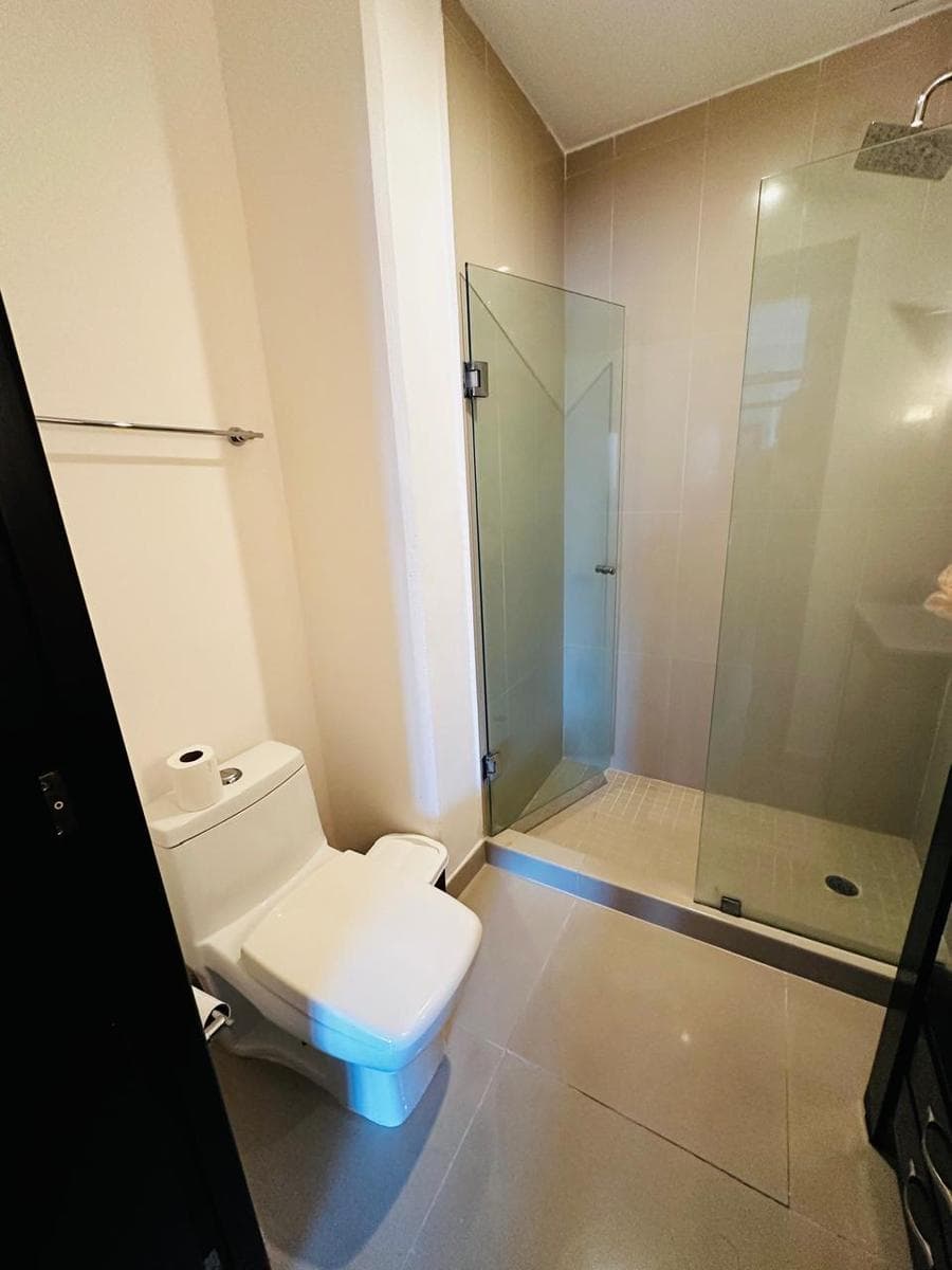 MALECON AMERICAS CONDOMINIUM, MIAMI TOWER