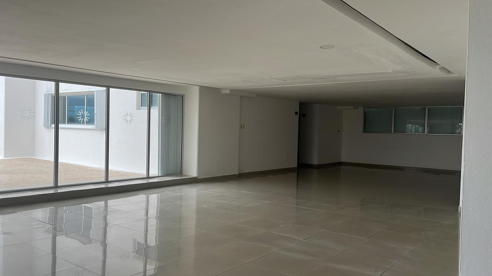 MALECON AMERICAS CONDOMINIUM, MIAMI TOWER