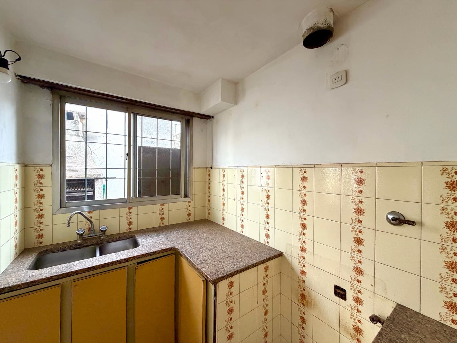 3-Room Home with Patio and Grill | Unit at the Back