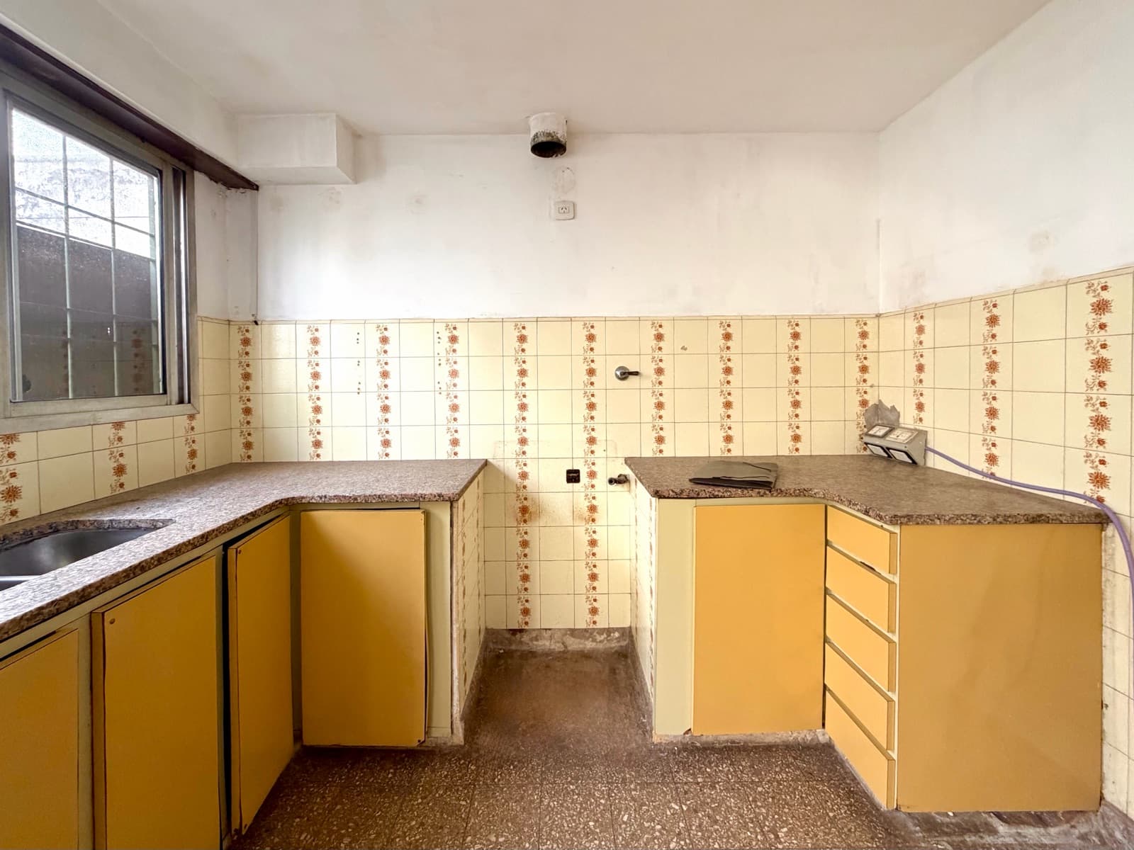 3-Room Home with Patio and Grill | Unit at the Back