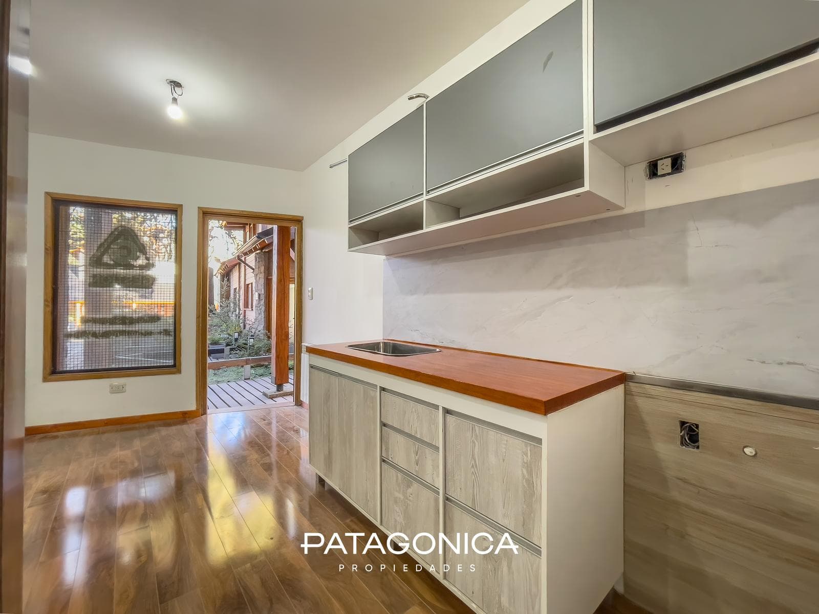 2-ROOM APARTMENT FOR SALE, 60 m², DOWNTOWN, VILLA LA ANGOSTURA