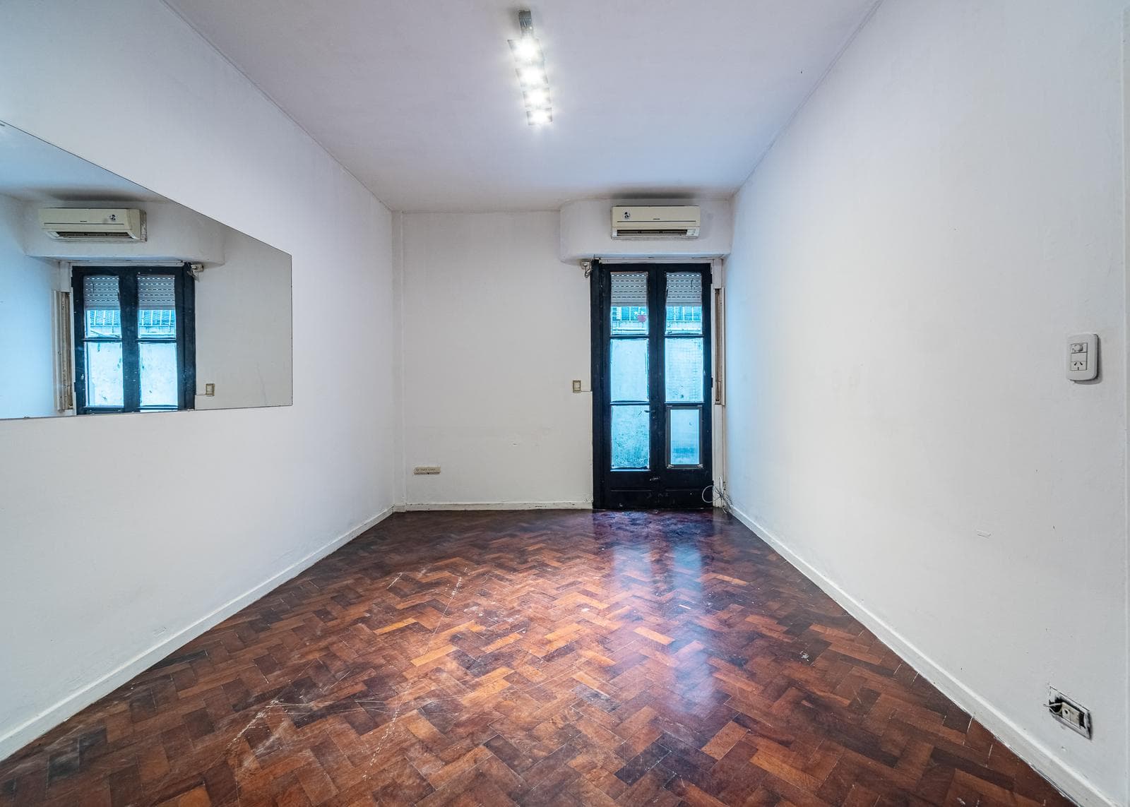 3-ROOM APARTMENT FOR SALE IN BELGRANO